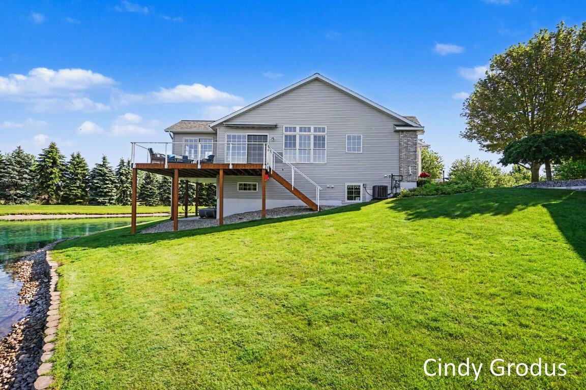 11341 Avocet Court Holland MI 49424