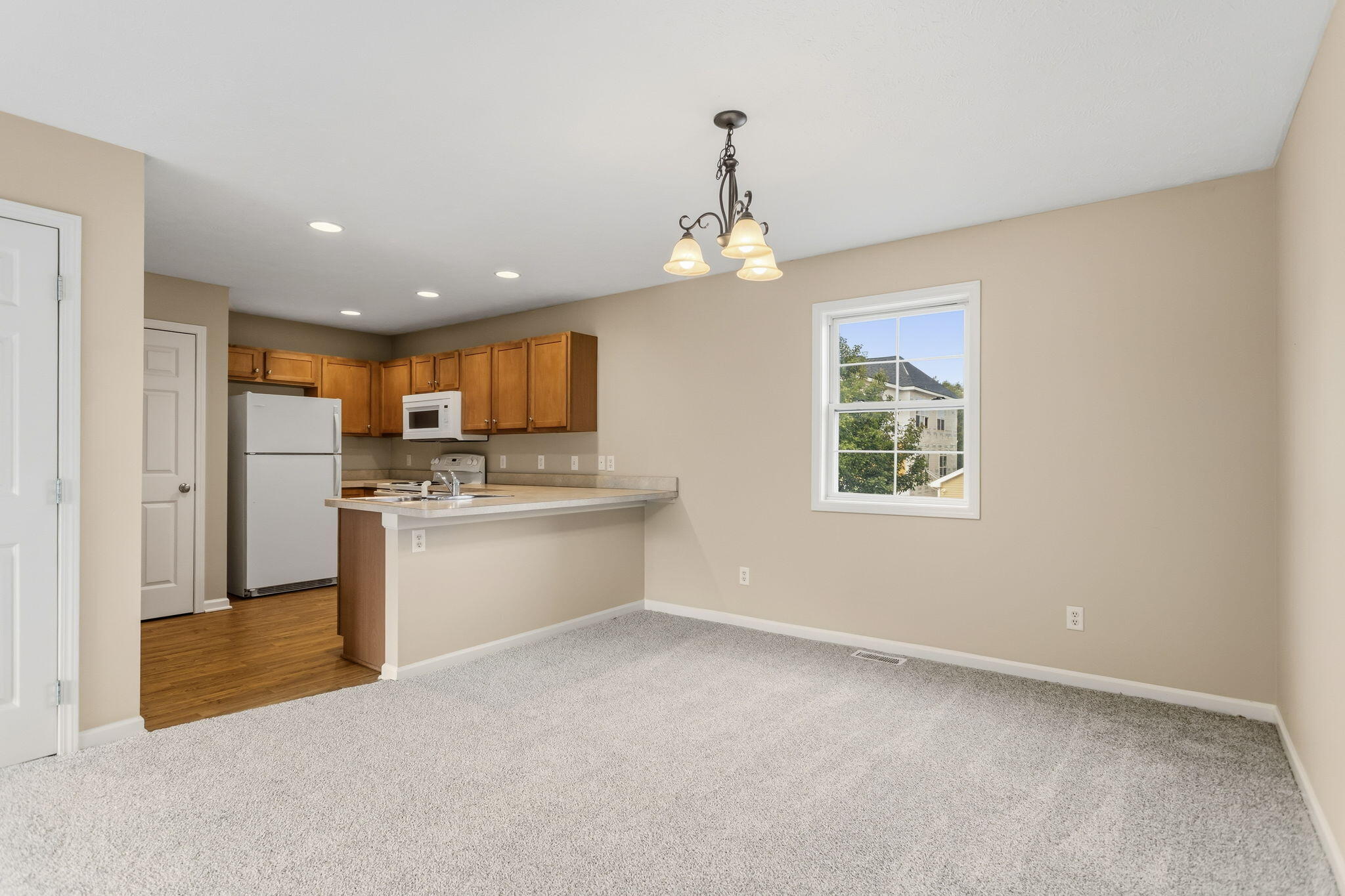2128 Sherwood Avenue Holland MI 49423