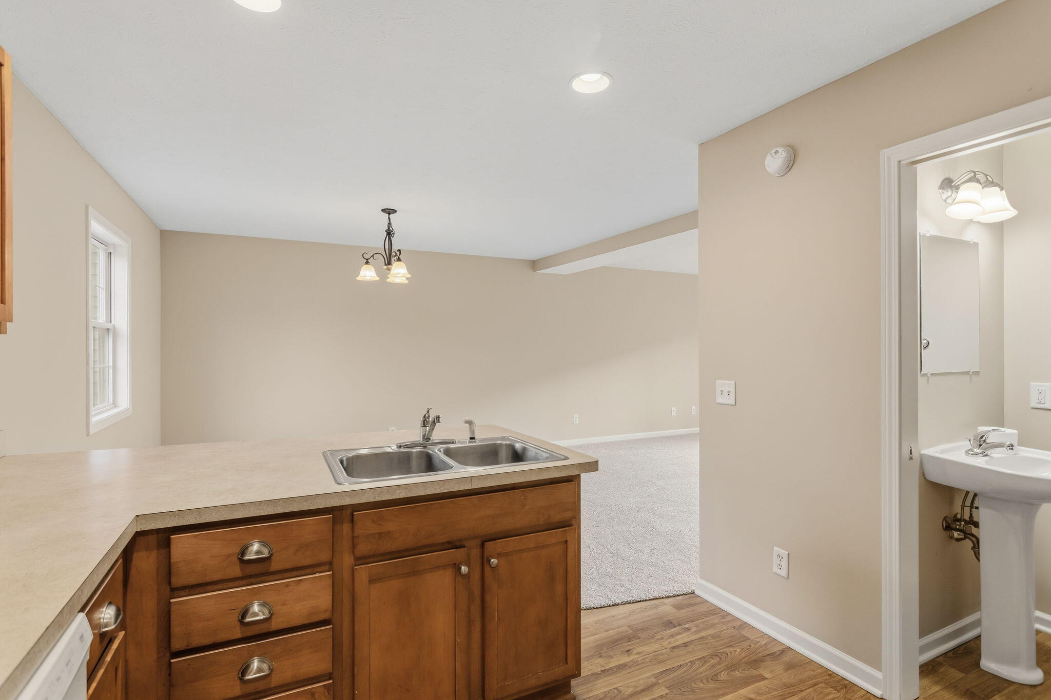 2128 Sherwood Avenue Holland MI 49423