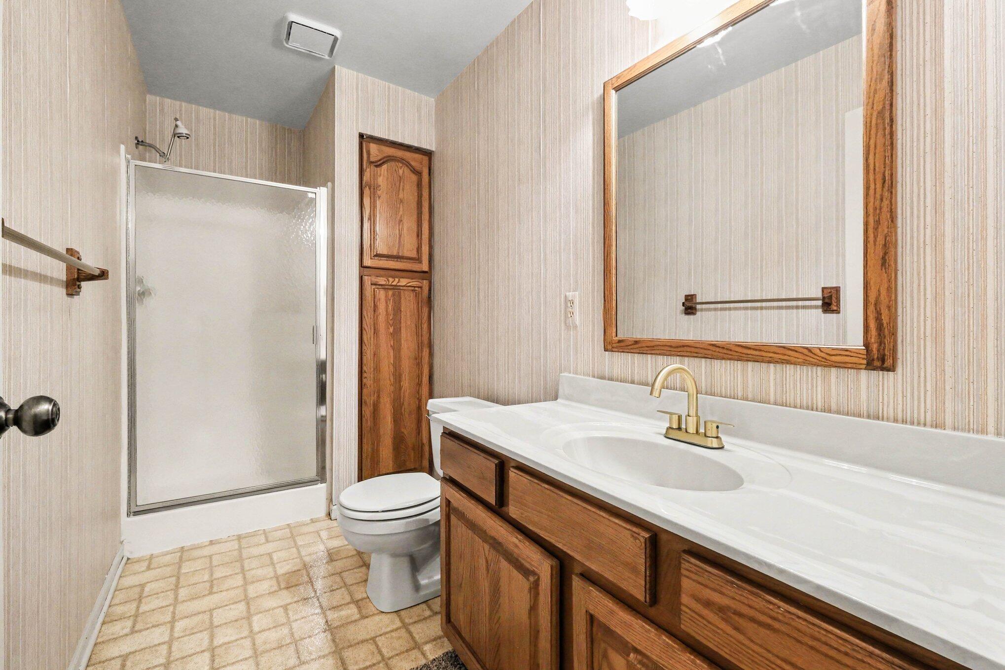 4799 Rockvalley Drive NE Grand Rapids MI 49525