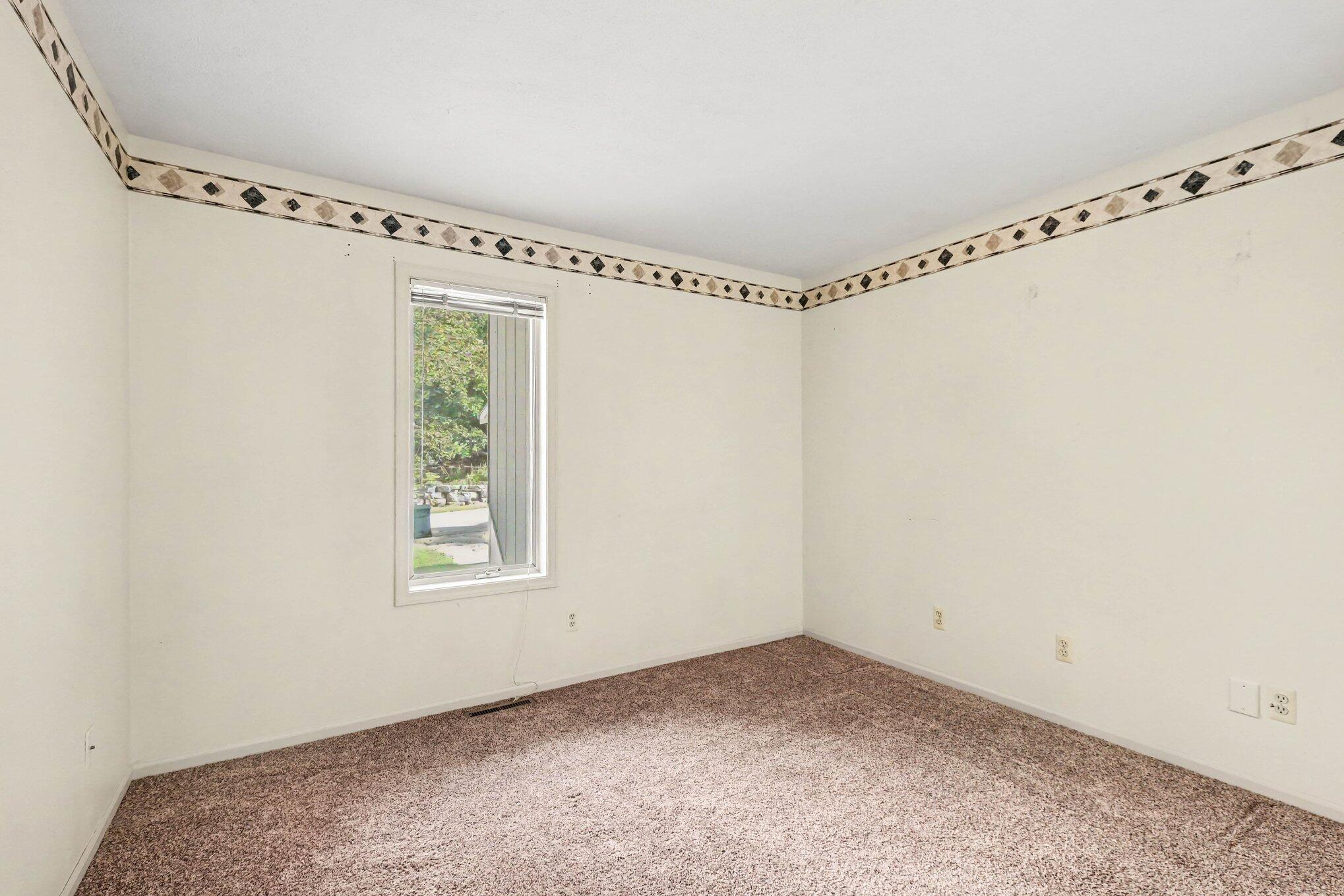 4799 Rockvalley Drive NE Grand Rapids MI 49525