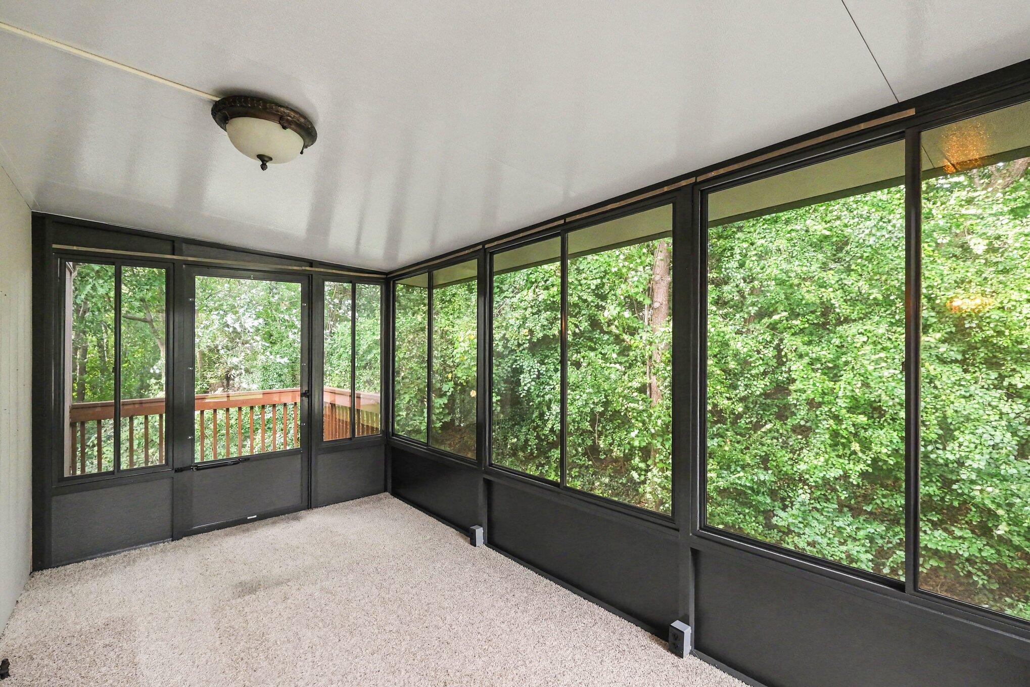 4799 Rockvalley Drive NE Grand Rapids MI 49525