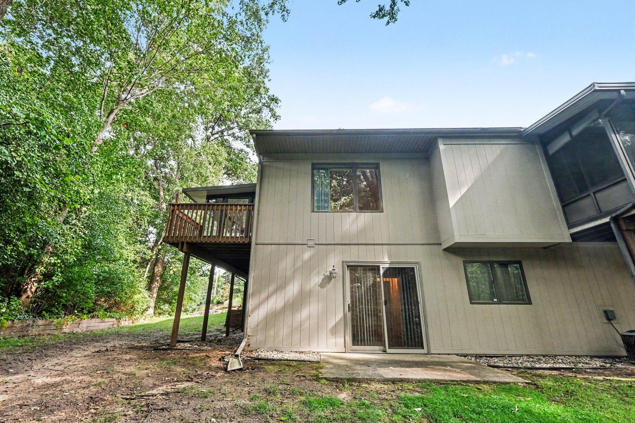 4799 Rockvalley Drive NE Grand Rapids MI 49525