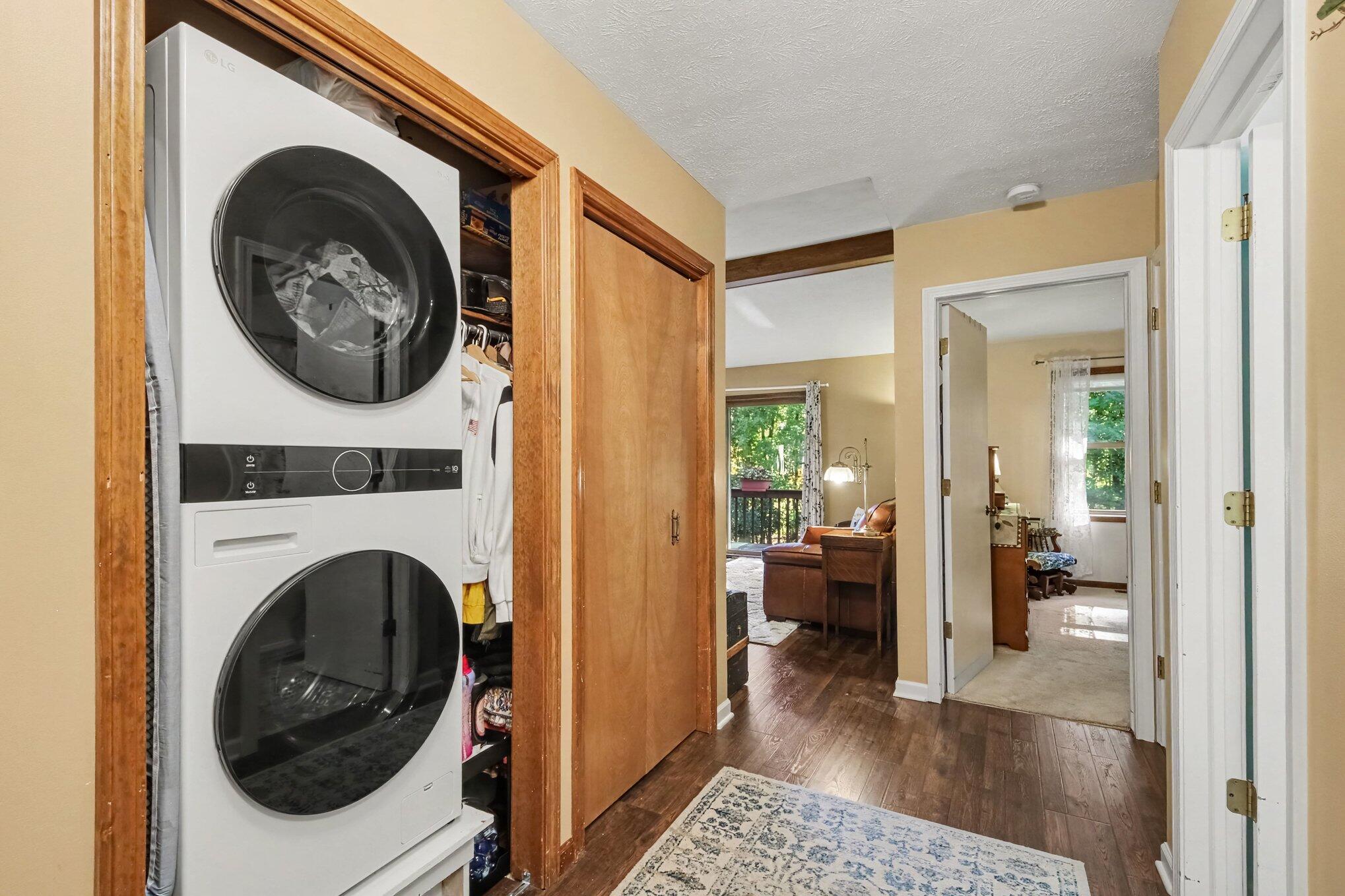 49 Skyline Circle NW Grand Rapids MI 49504