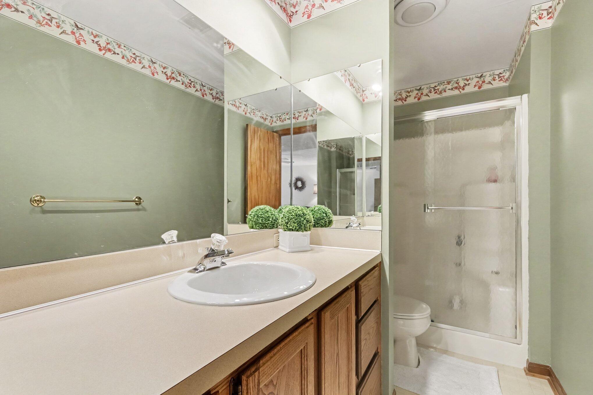 49 Skyline Circle NW Grand Rapids MI 49504