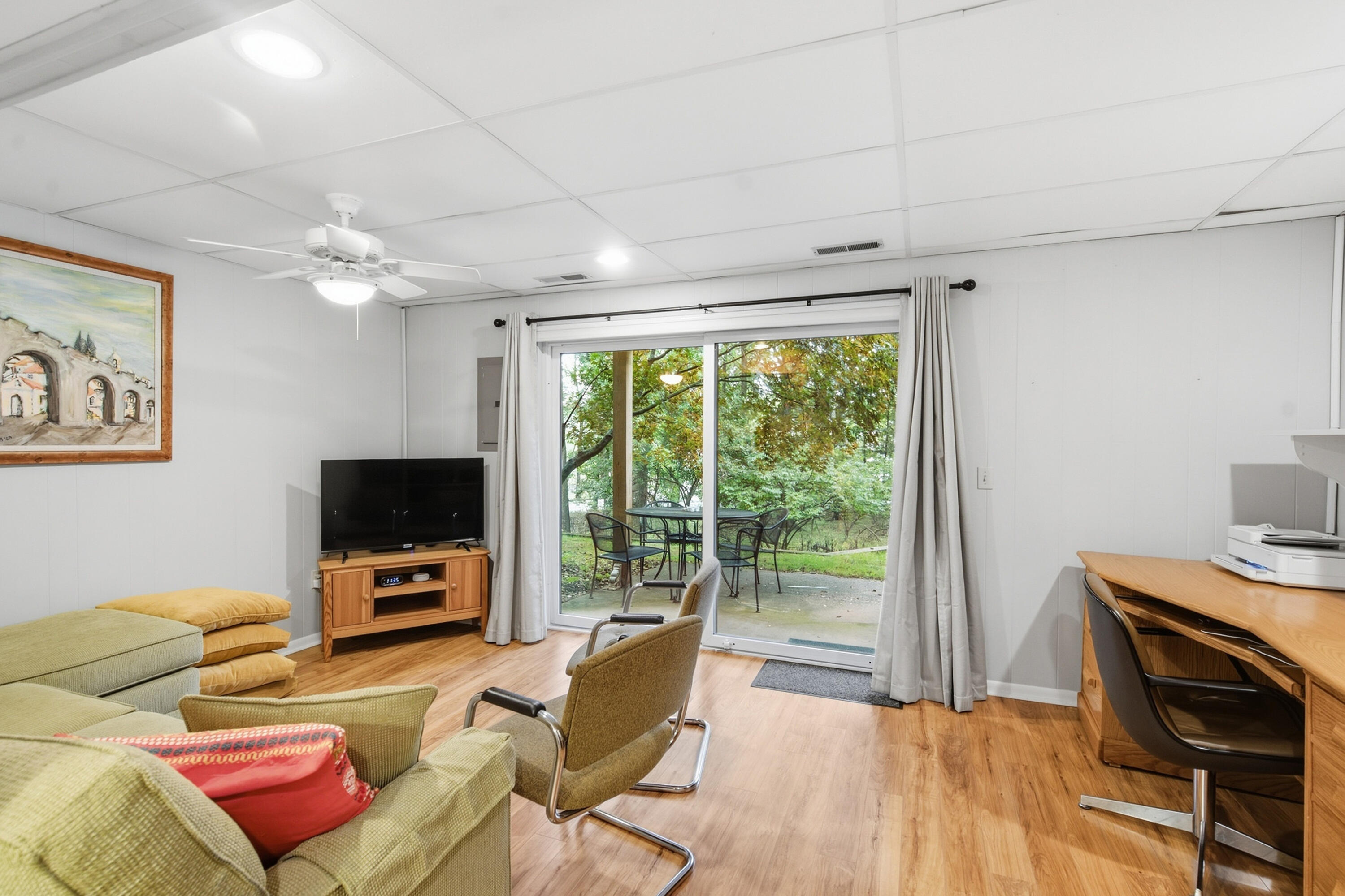 3831 Greenleaf Circle Kalamazoo MI 49008