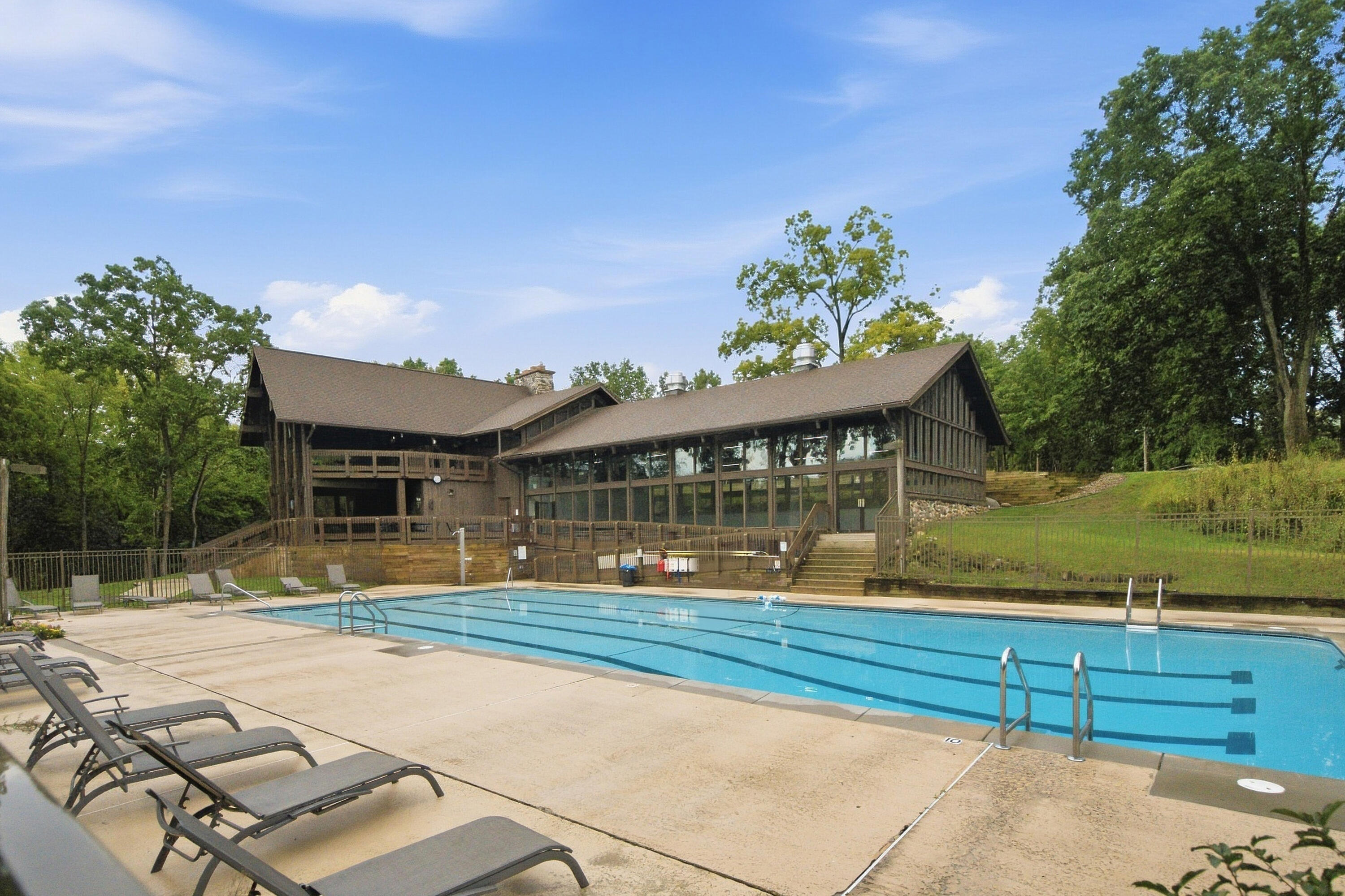 3831 Greenleaf Circle Kalamazoo MI 49008