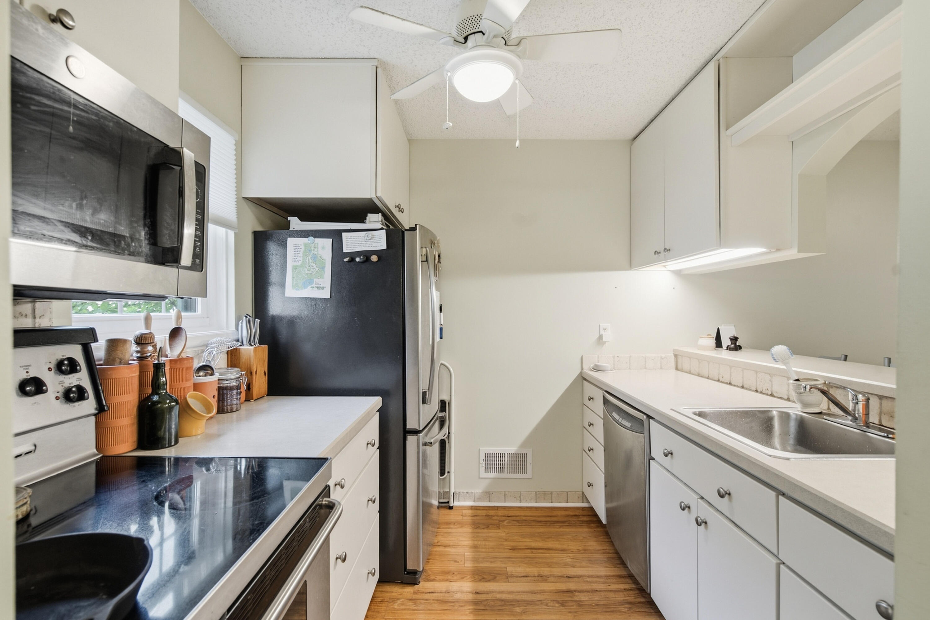 3831 Greenleaf Circle Kalamazoo MI 49008