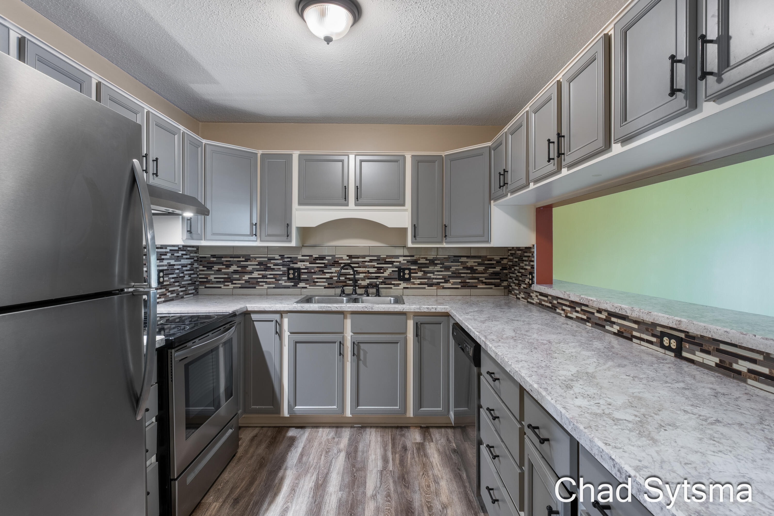 193 Laurelwood Court SW Grand Rapids MI 49548