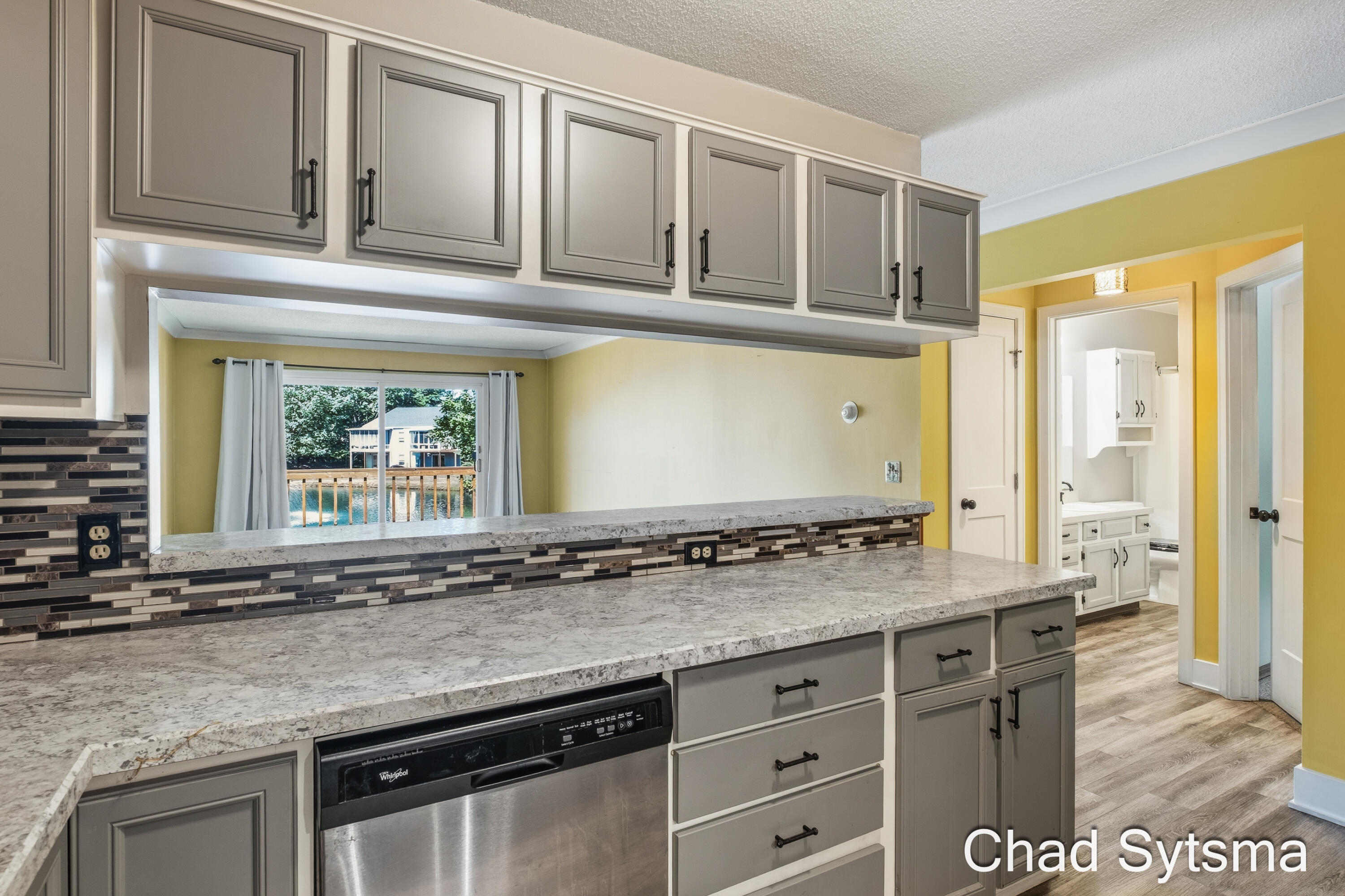 193 Laurelwood Court SW Grand Rapids MI 49548