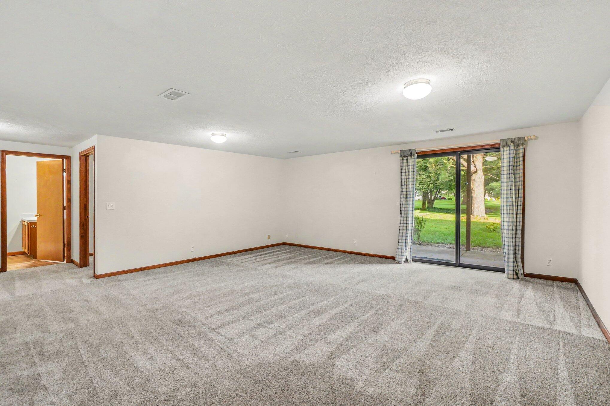 868 Harvest Drive Holland MI 49423