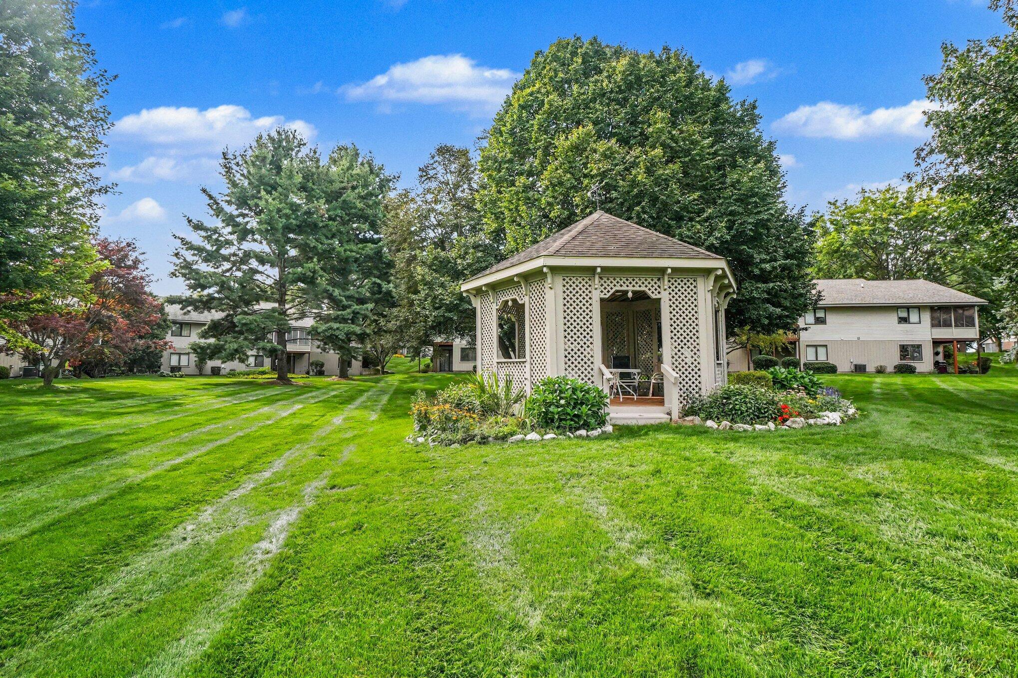 868 Harvest Drive Holland MI 49423