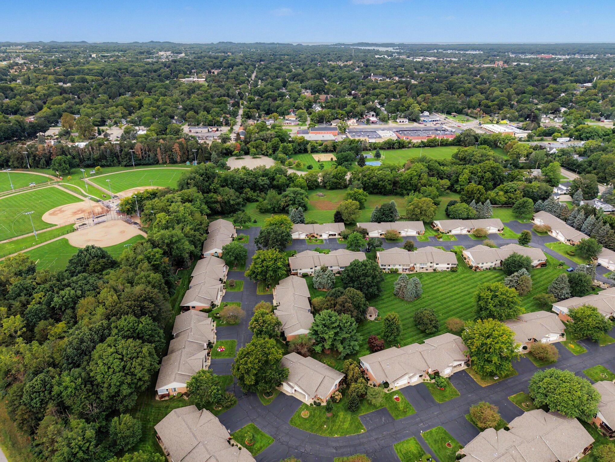 868 Harvest Drive Holland MI 49423
