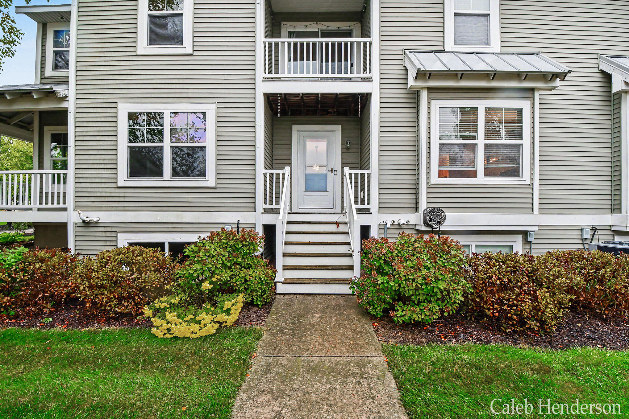 2713 Blue Stem Drive Zeeland MI 49464