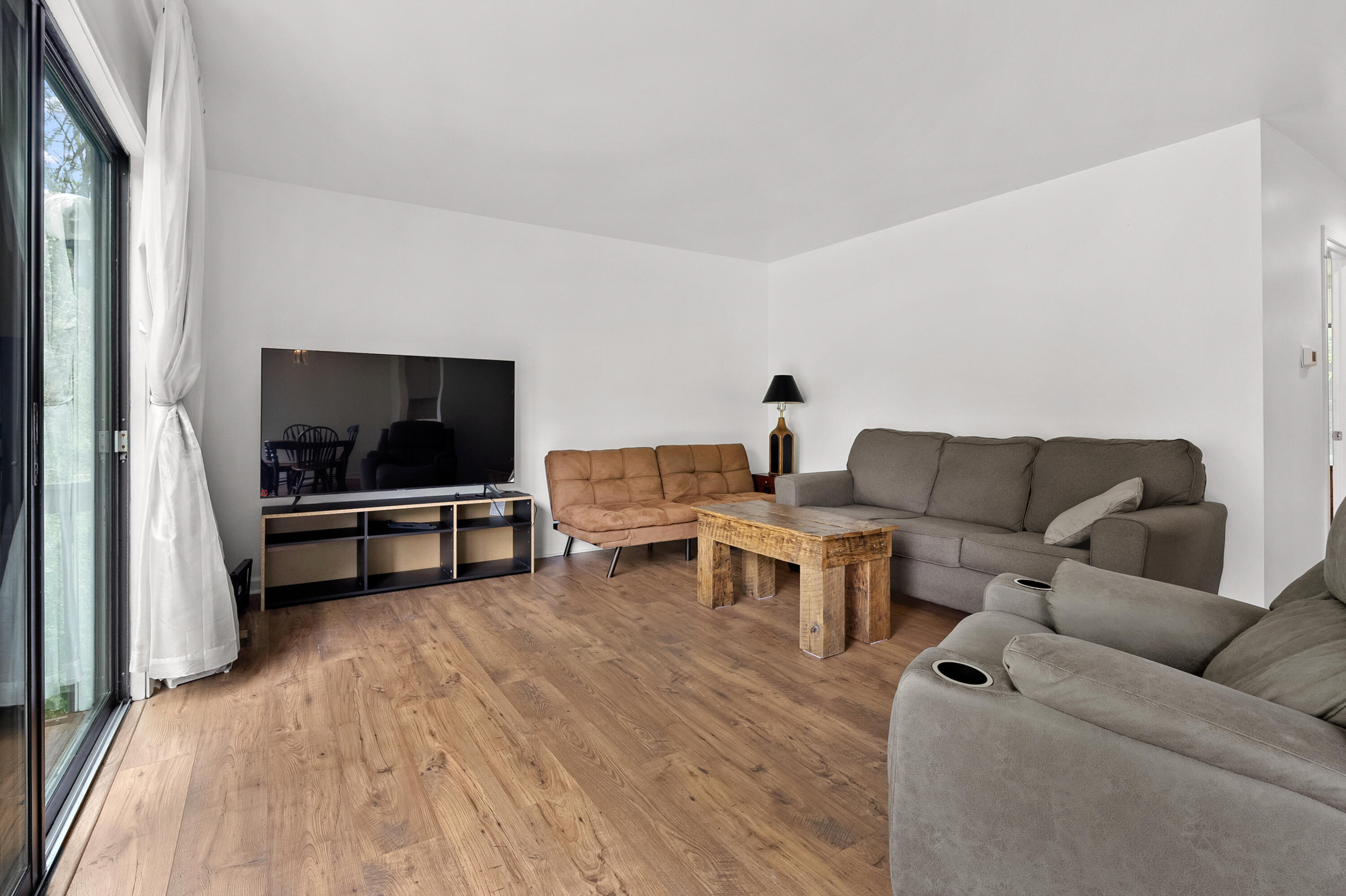 150 Carberry Hill Court Kalamazoo MI 49006