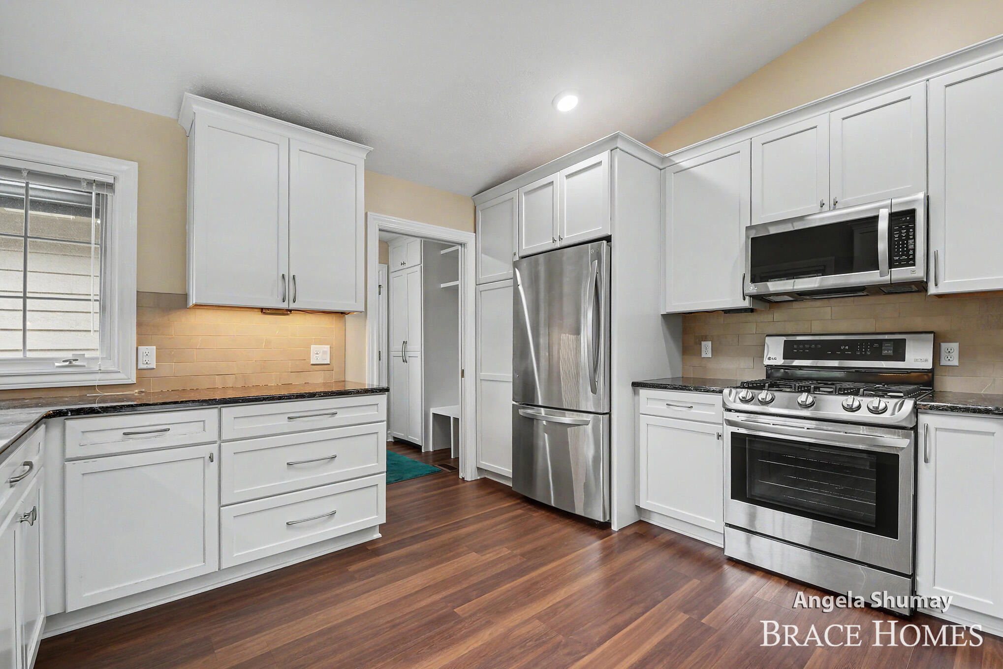4942 N Quail Crest Drive SE Grand Rapids MI 49546