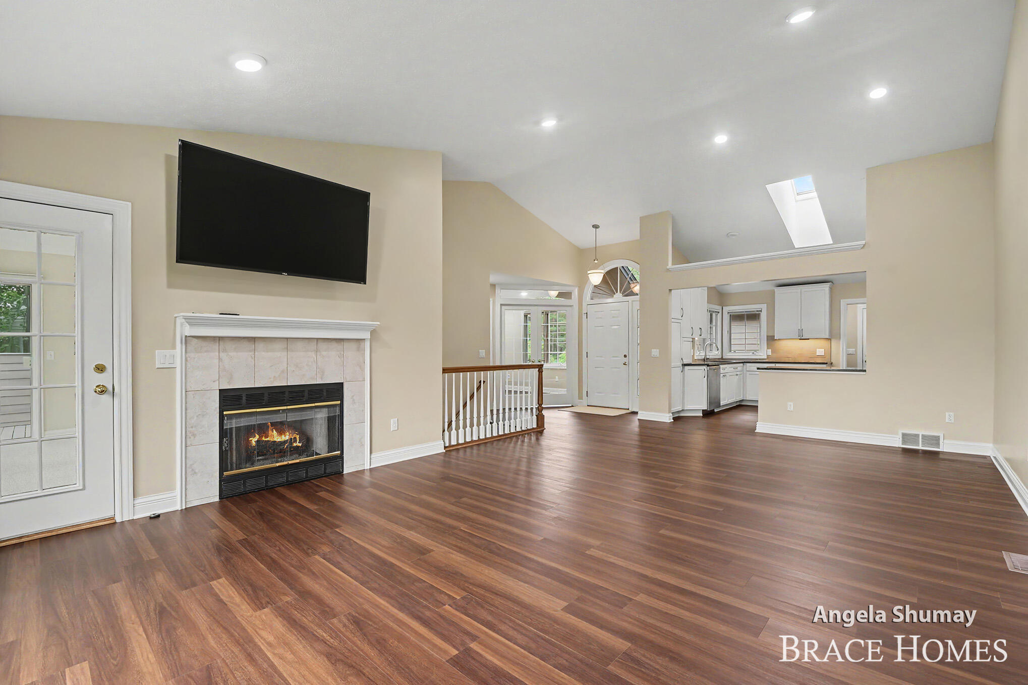 4942 N Quail Crest Drive SE Grand Rapids MI 49546