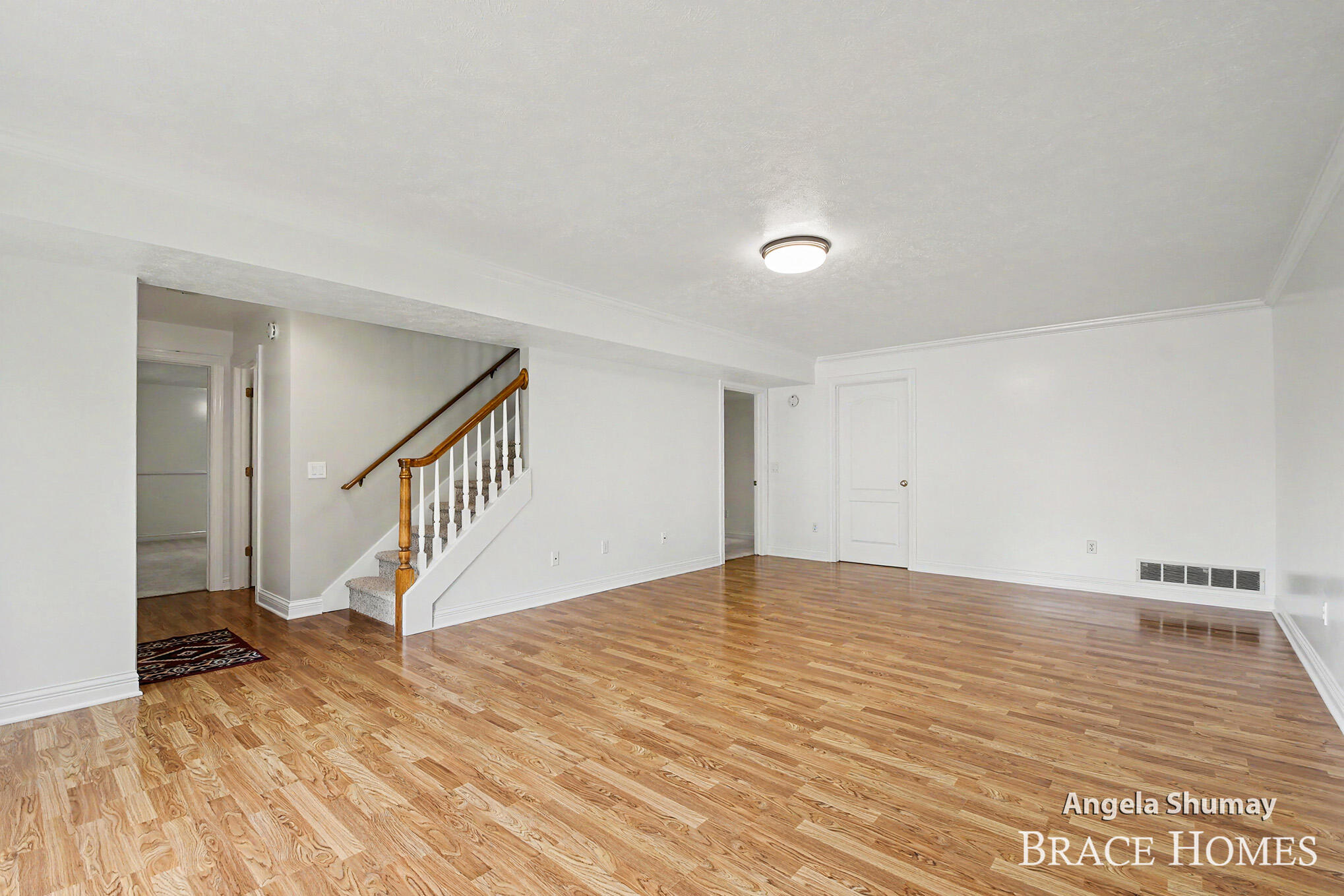 4942 N Quail Crest Drive SE Grand Rapids MI 49546