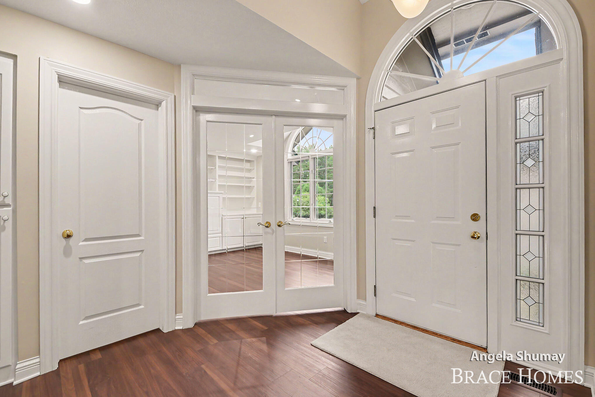 4942 N Quail Crest Drive SE Grand Rapids MI 49546