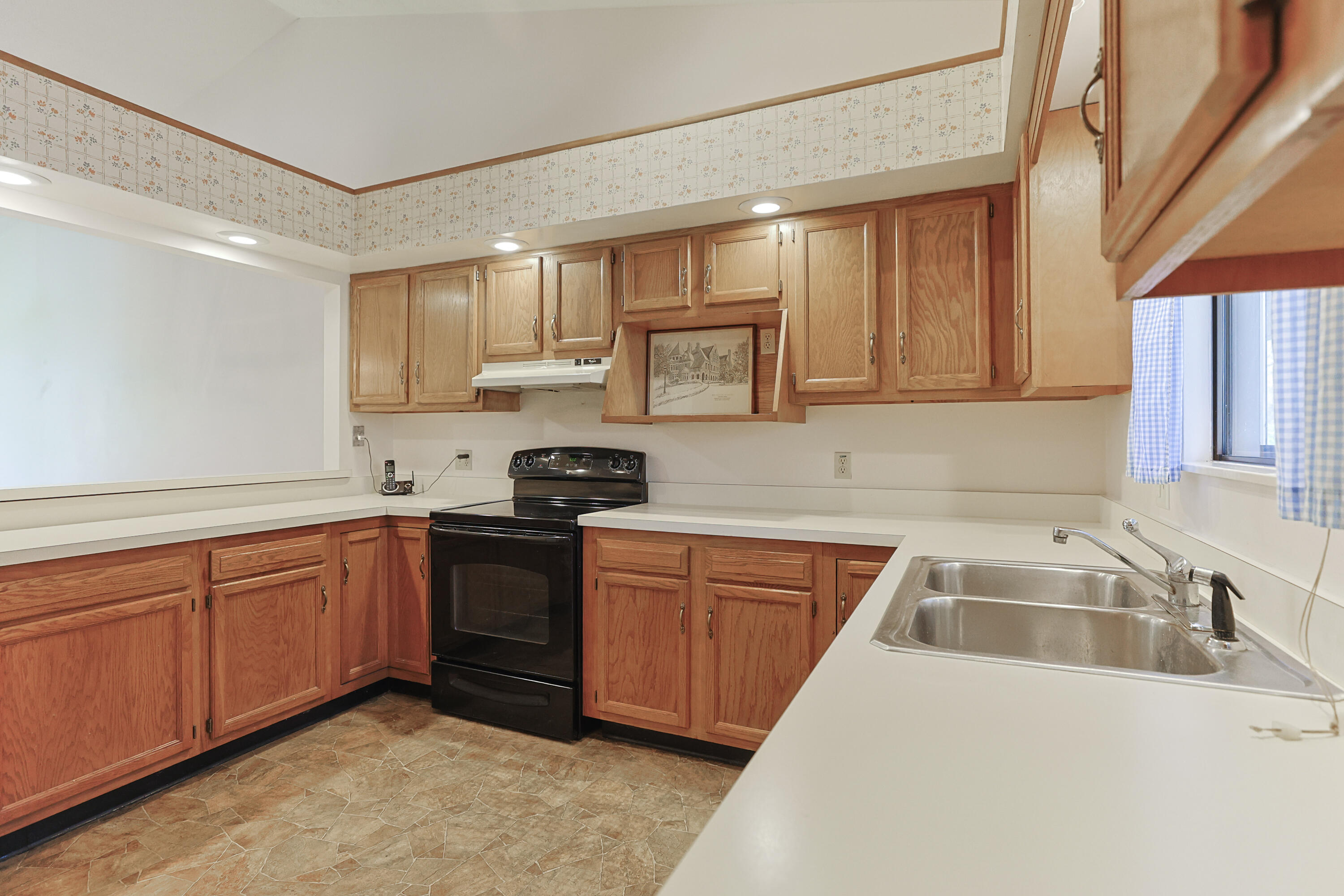 208 Christiana Drive Niles MI 49120