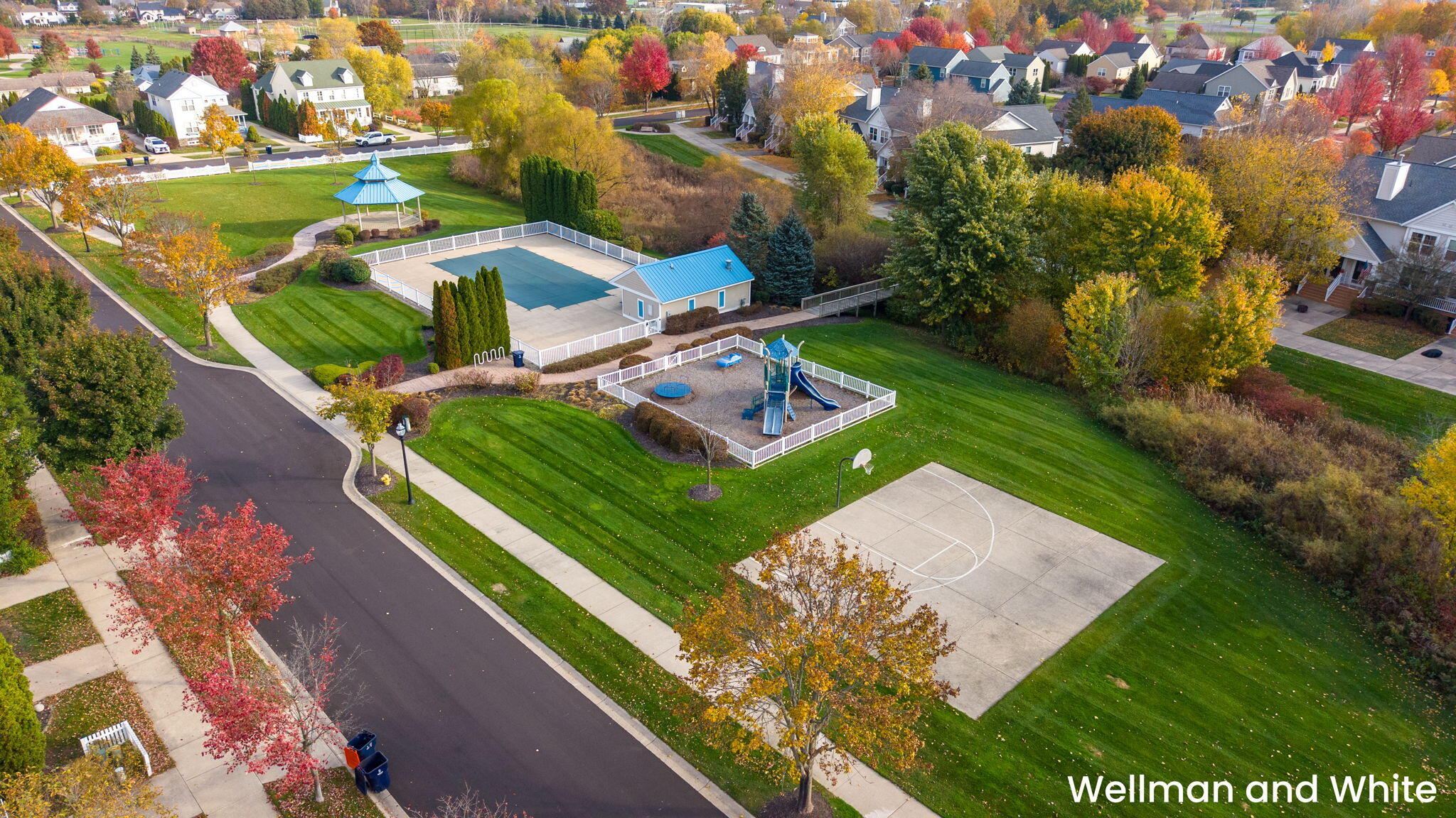 1062 Cobblestone Road Holland MI 49423