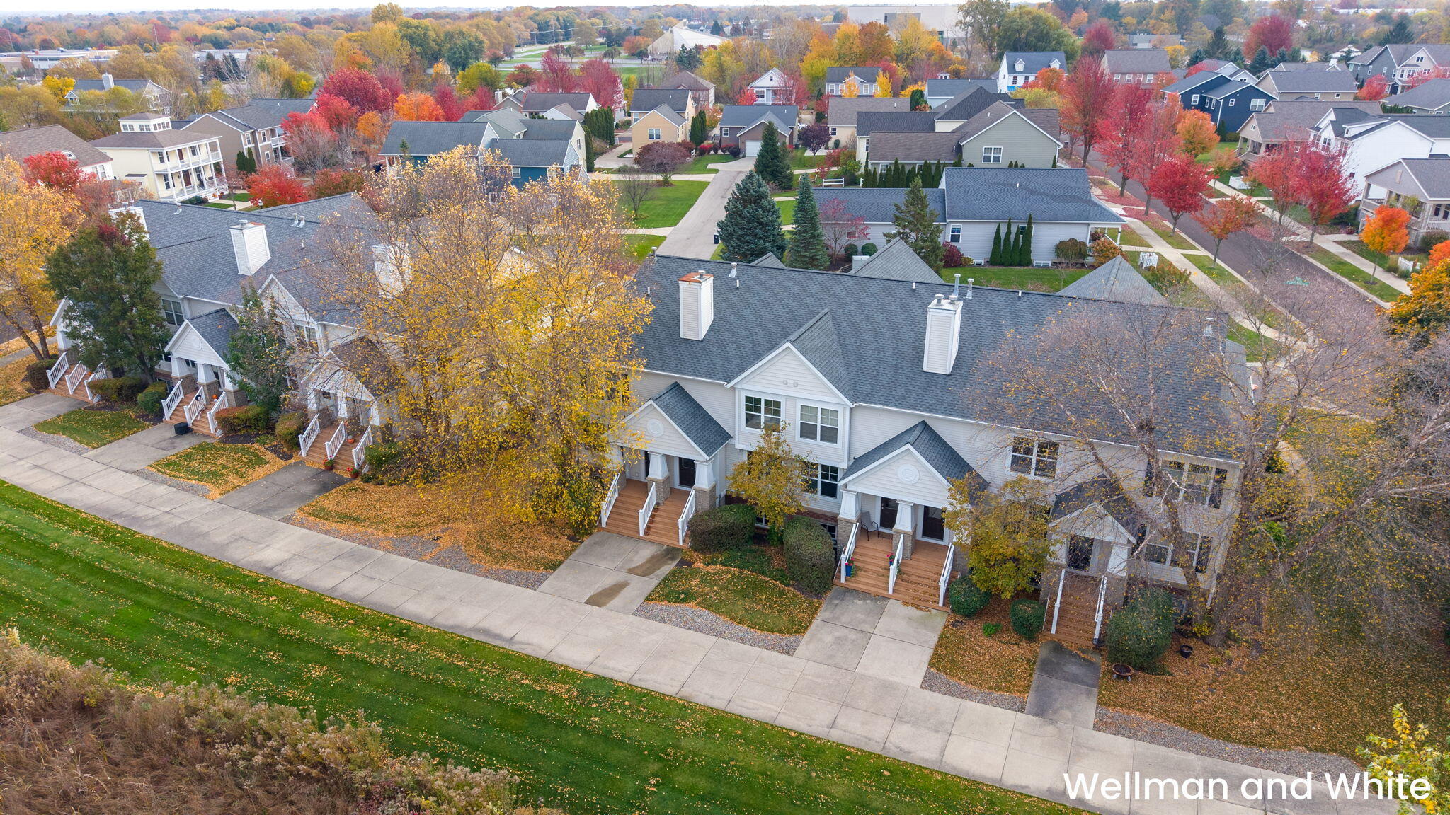 1062 Cobblestone Road Holland MI 49423