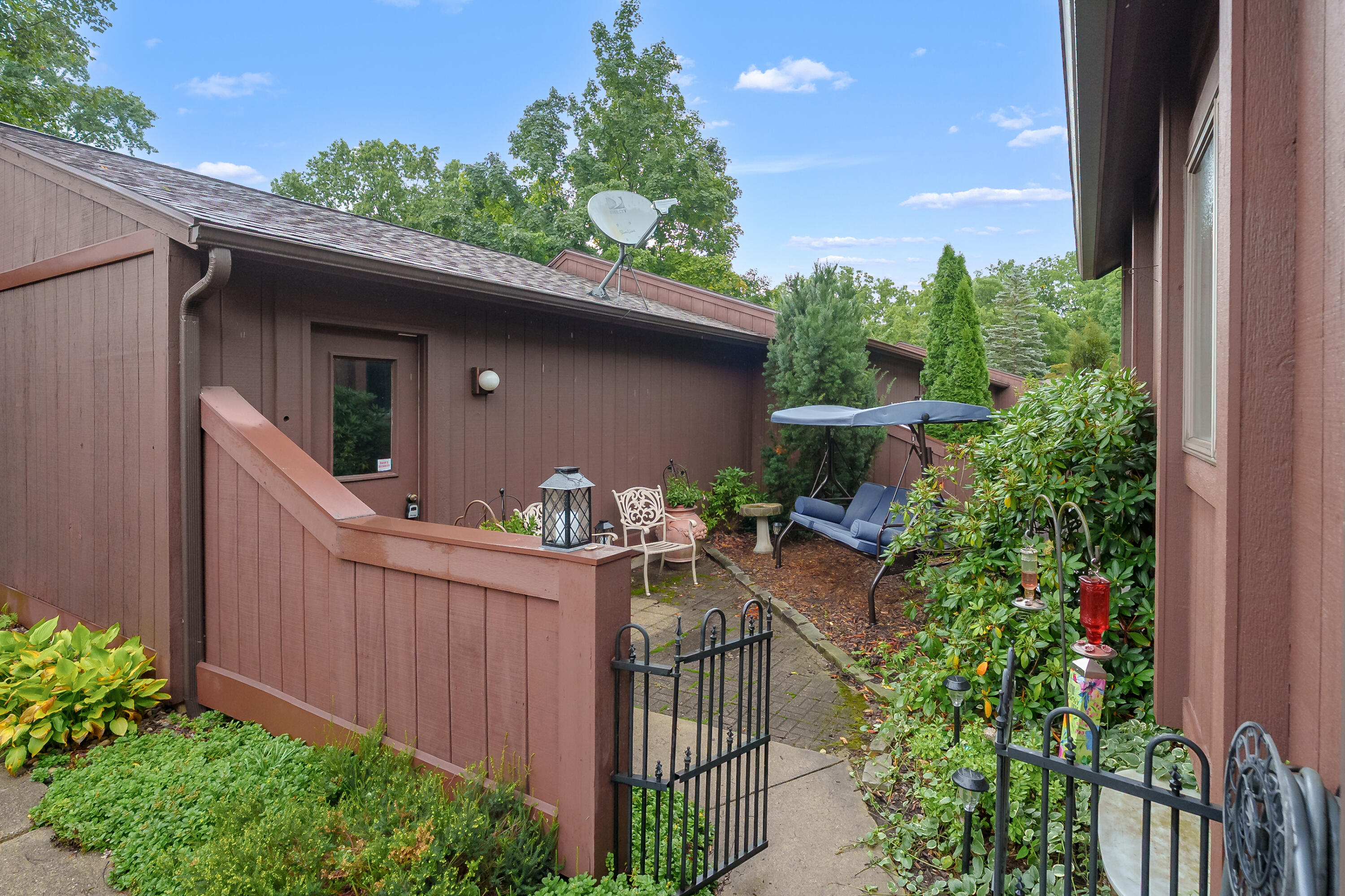 6585 San Gabriel Drive Kalamazoo MI 49009