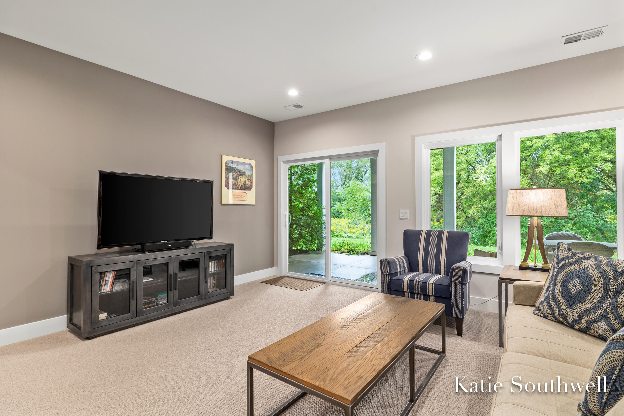 4247 Riverlands Court NE Grand Rapids MI 49525