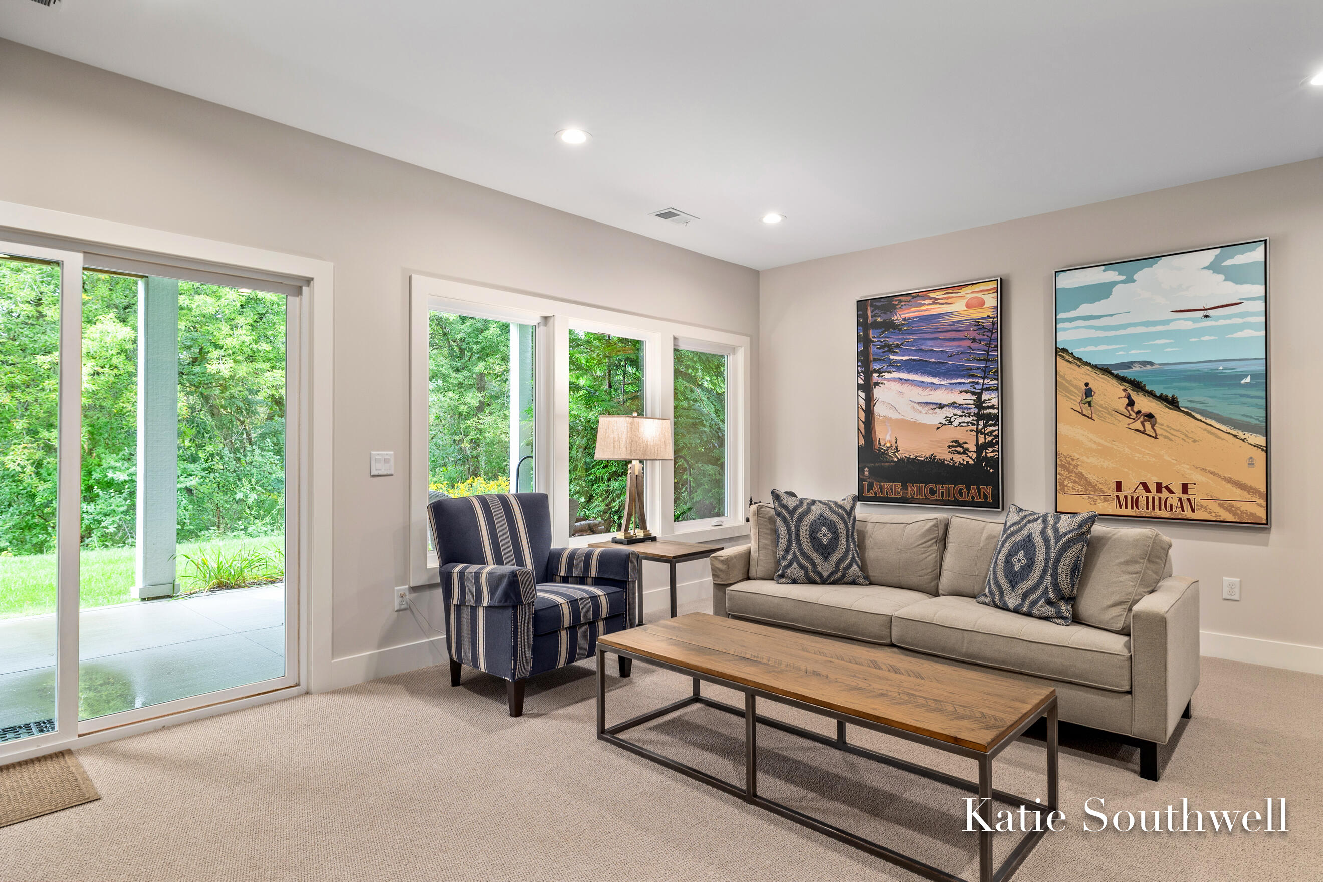 4247 Riverlands Court NE Grand Rapids MI 49525