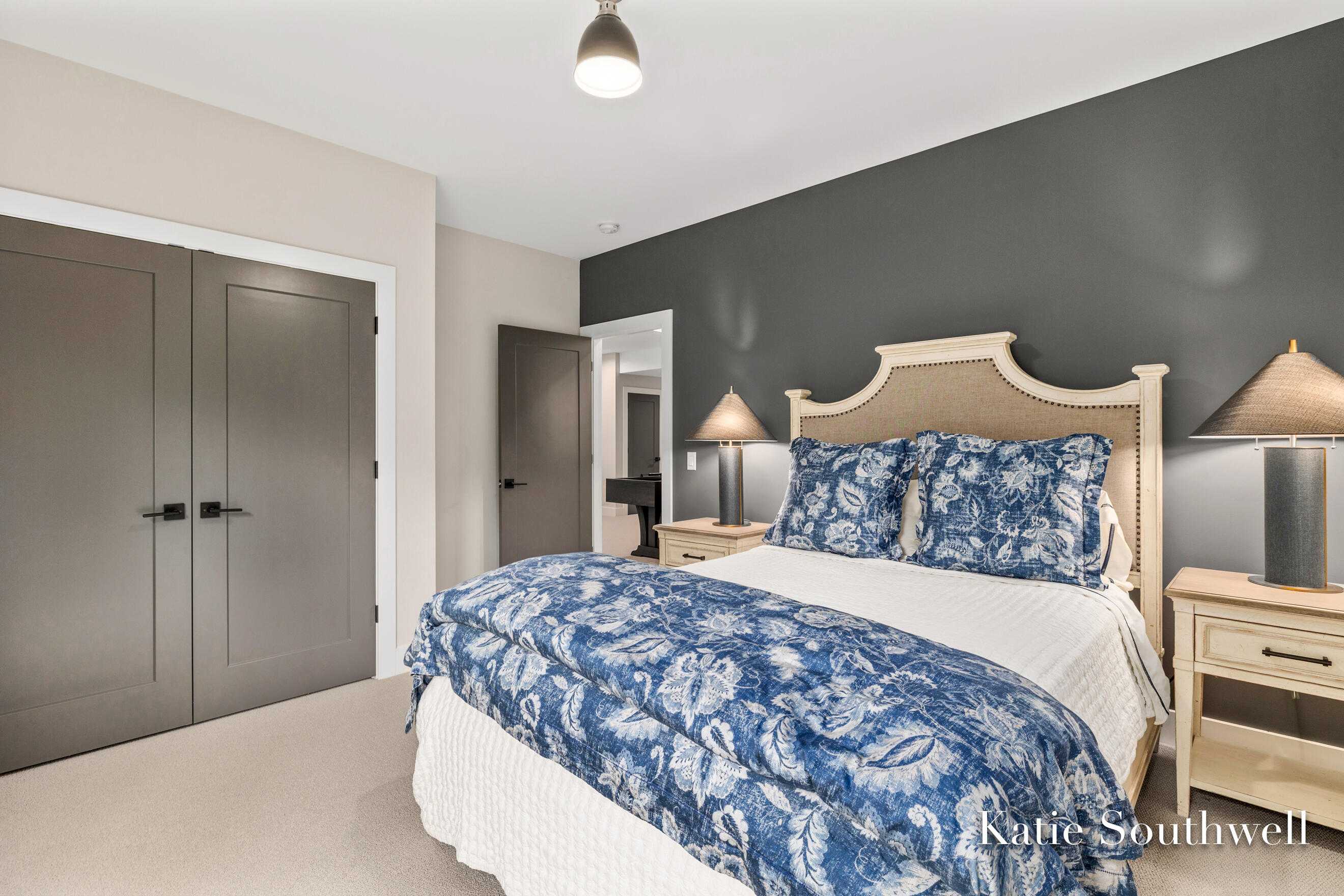4247 Riverlands Court NE Grand Rapids MI 49525
