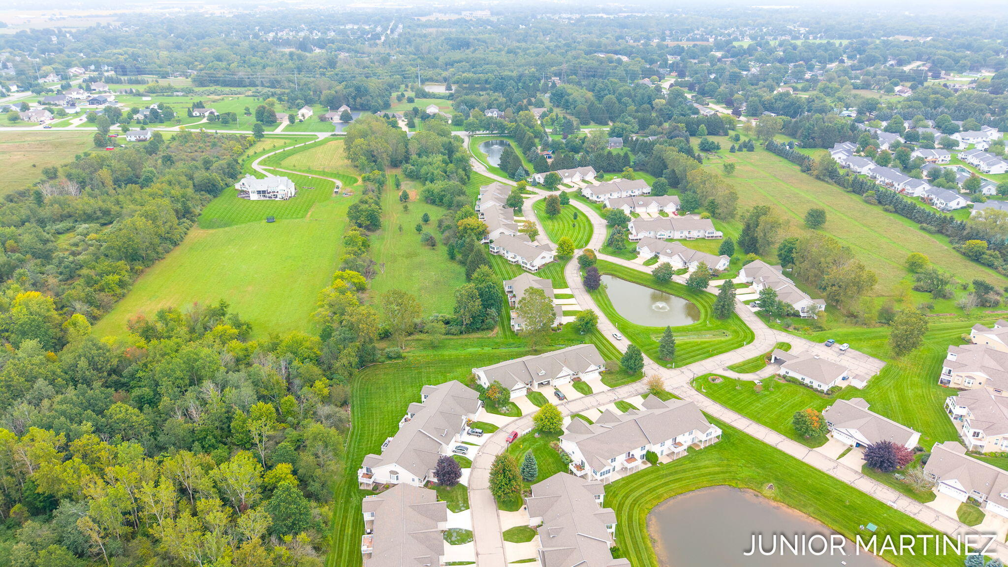 11409 N Lake Drive Holland MI 49424