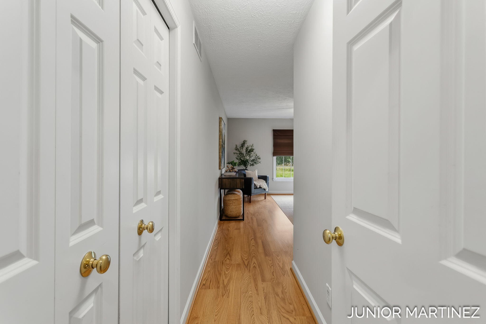 11409 N Lake Drive Holland MI 49424