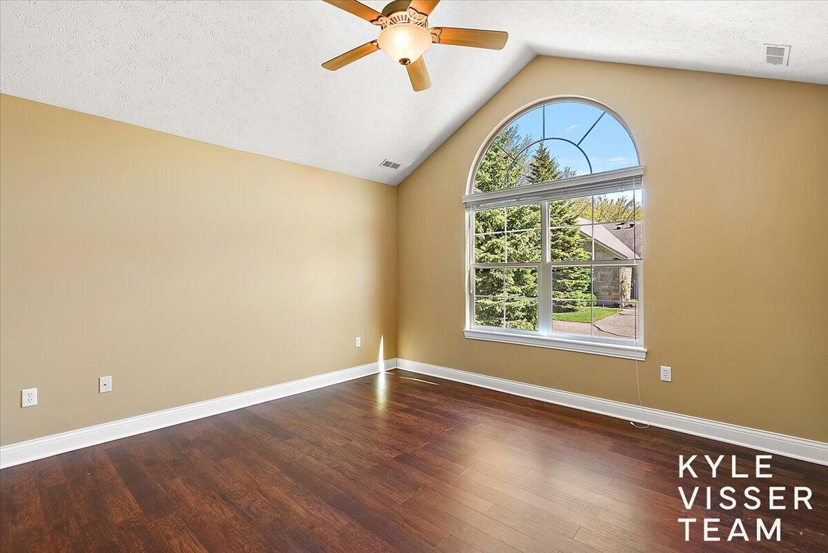 892 Bridge Crest Drive SE Ada MI 49301