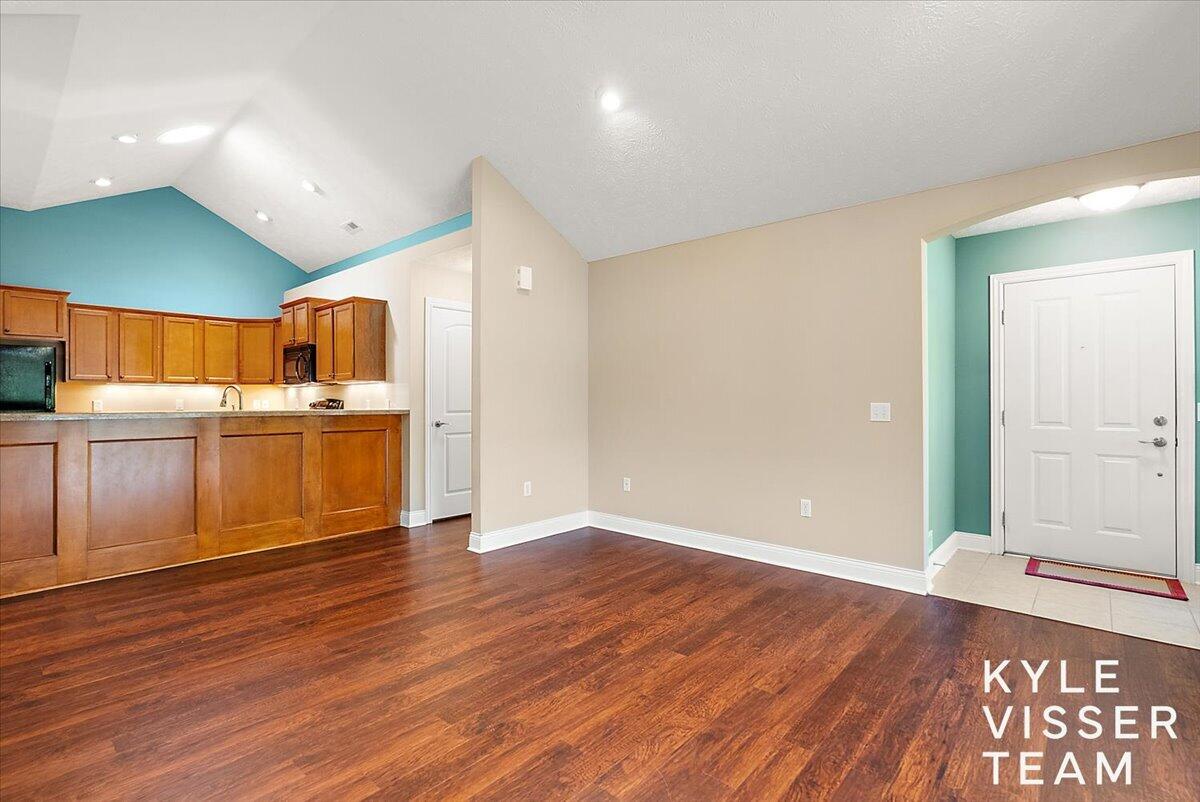 892 Bridge Crest Drive SE Ada MI 49301