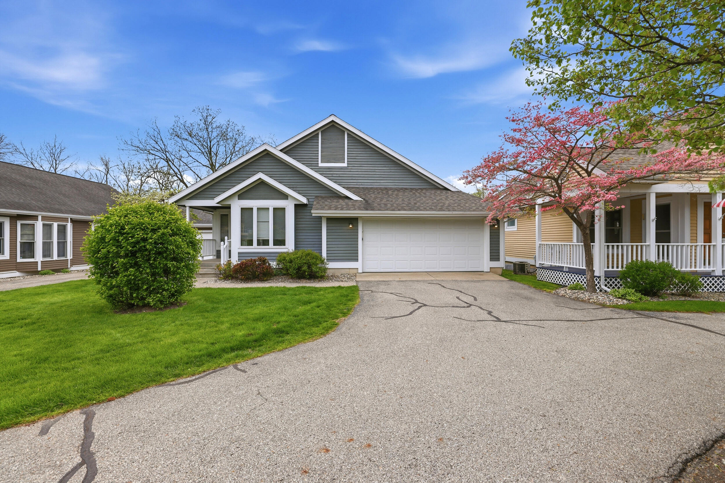 3229 Woodberry Drive SE Grand Rapids MI 49512
