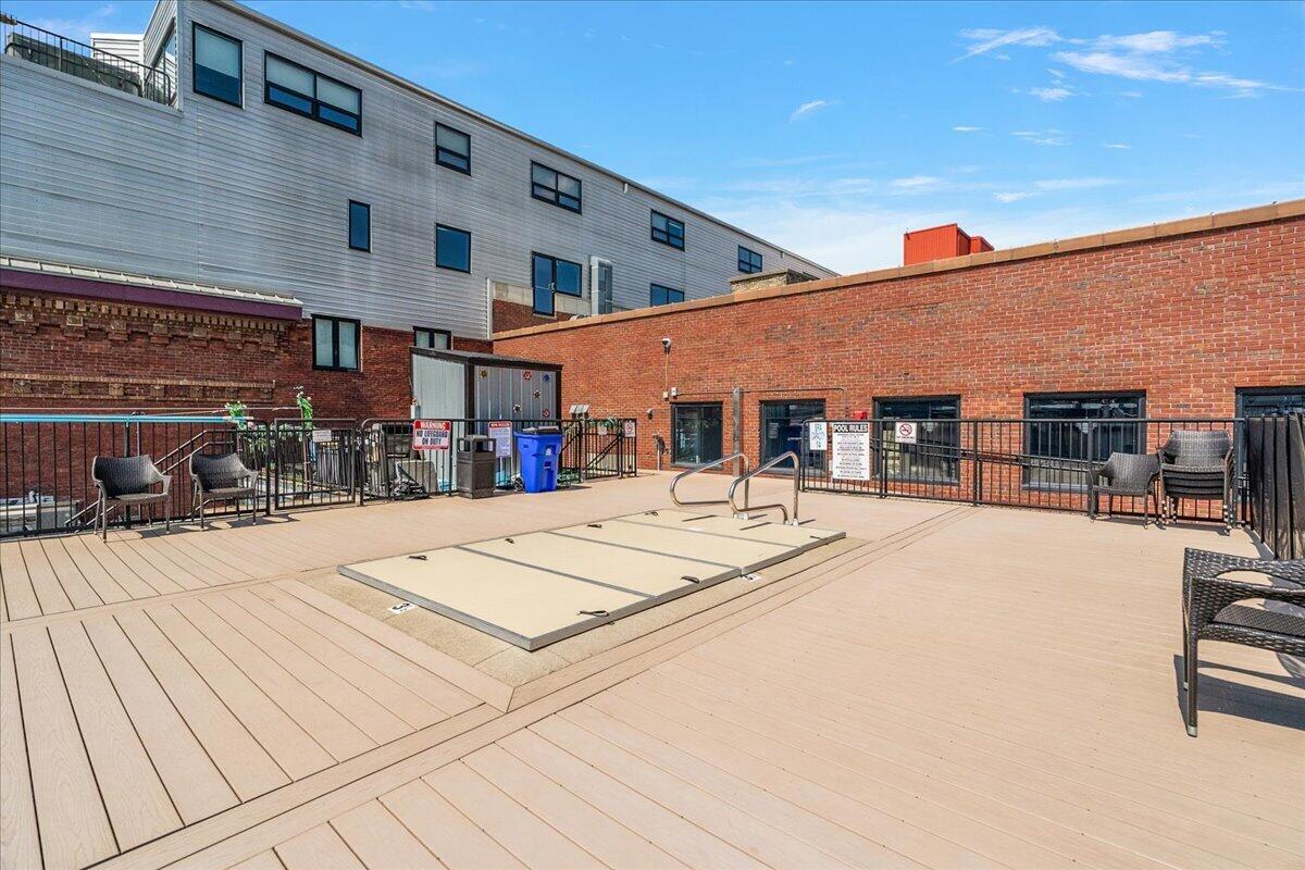 600 Broadway Avenue NW Grand Rapids MI 49504