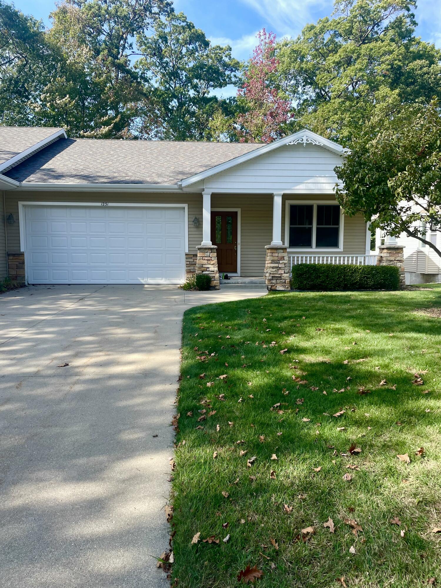 1231 Blue Heron Drive Ludington MI 49431