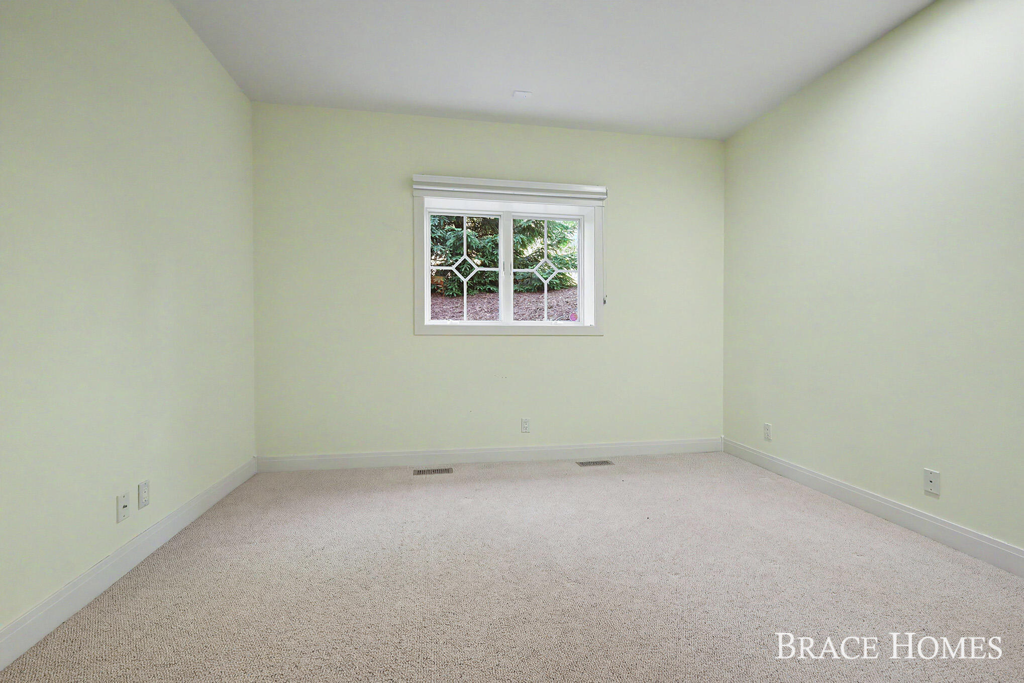 4470 Oak Arbor Drive NE Grand Rapids MI 49525