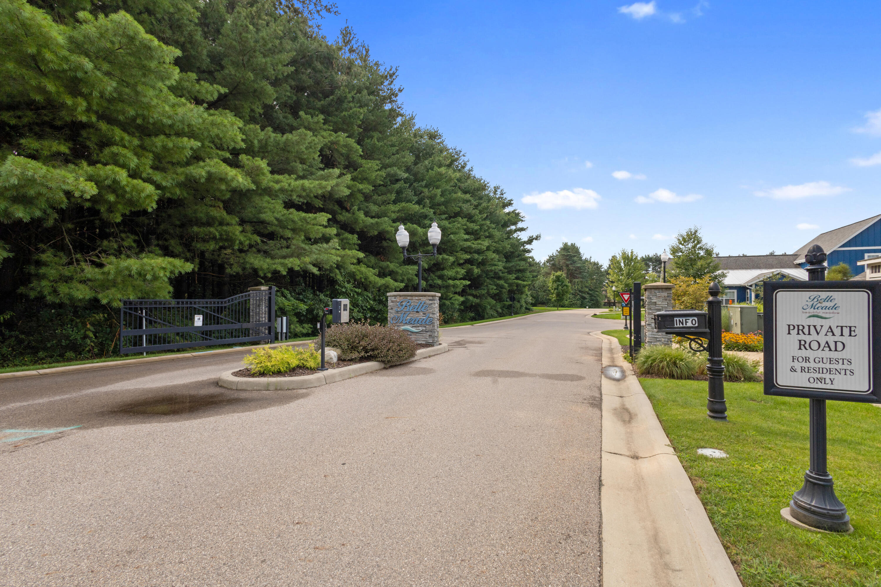 7229 Coreopsis Cove Kalamazoo MI 49009