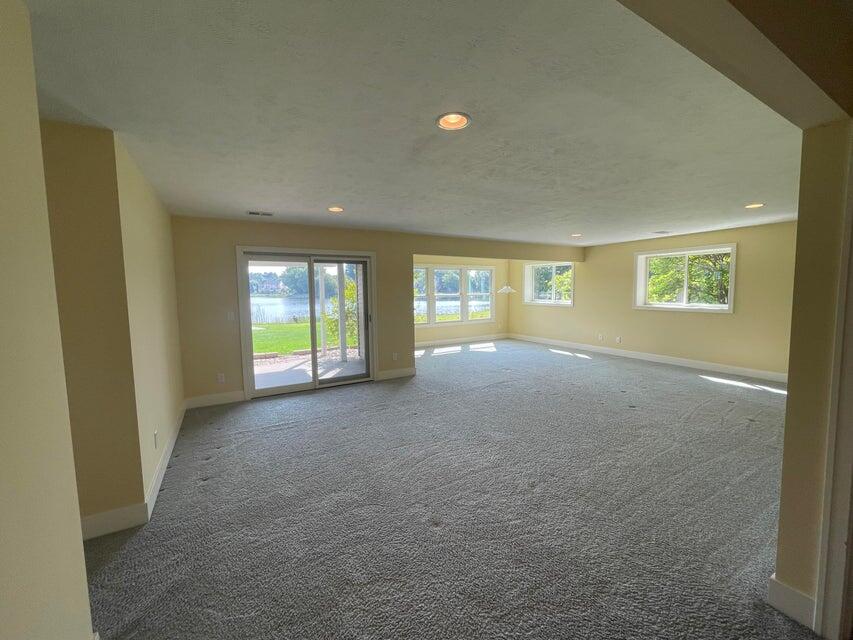 6852 Westshire Drive Norton Shores MI 49444
