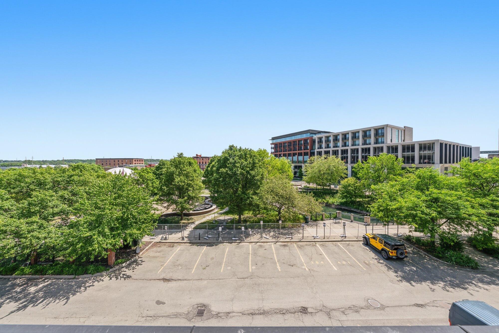 230 N Kalamazoo Kalamazoo MI 49007