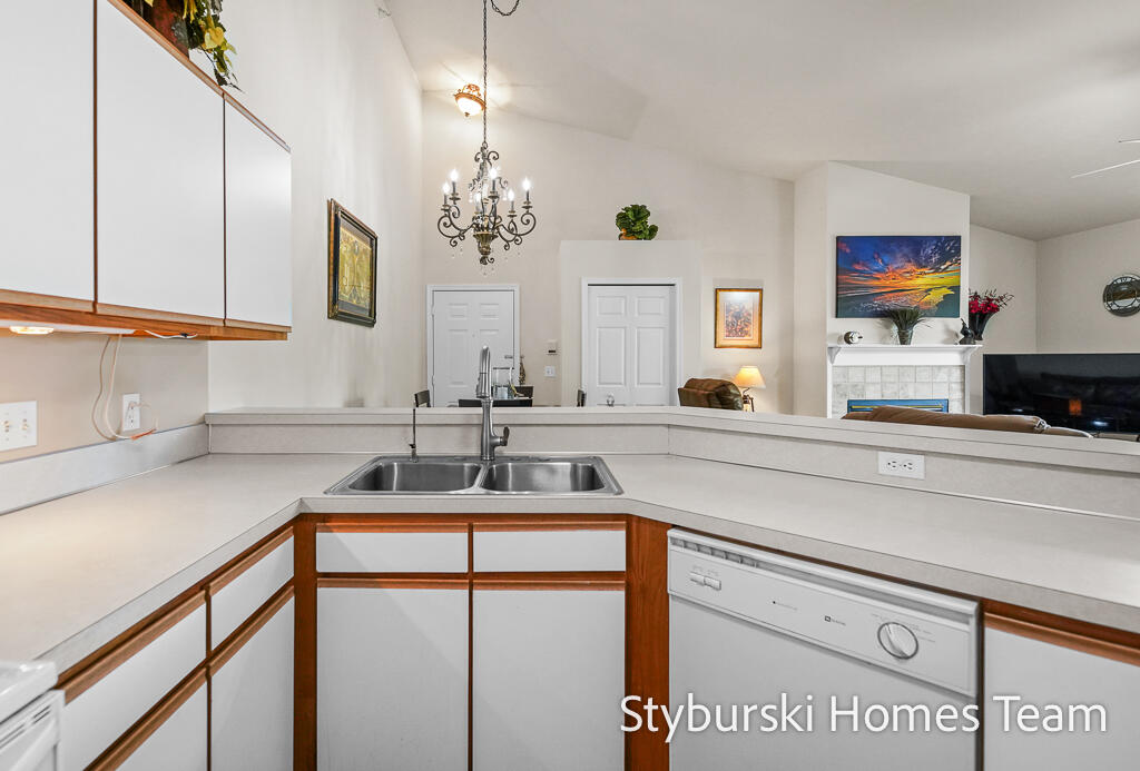 5877 Crosswinds Drive Norton Shores MI 49444