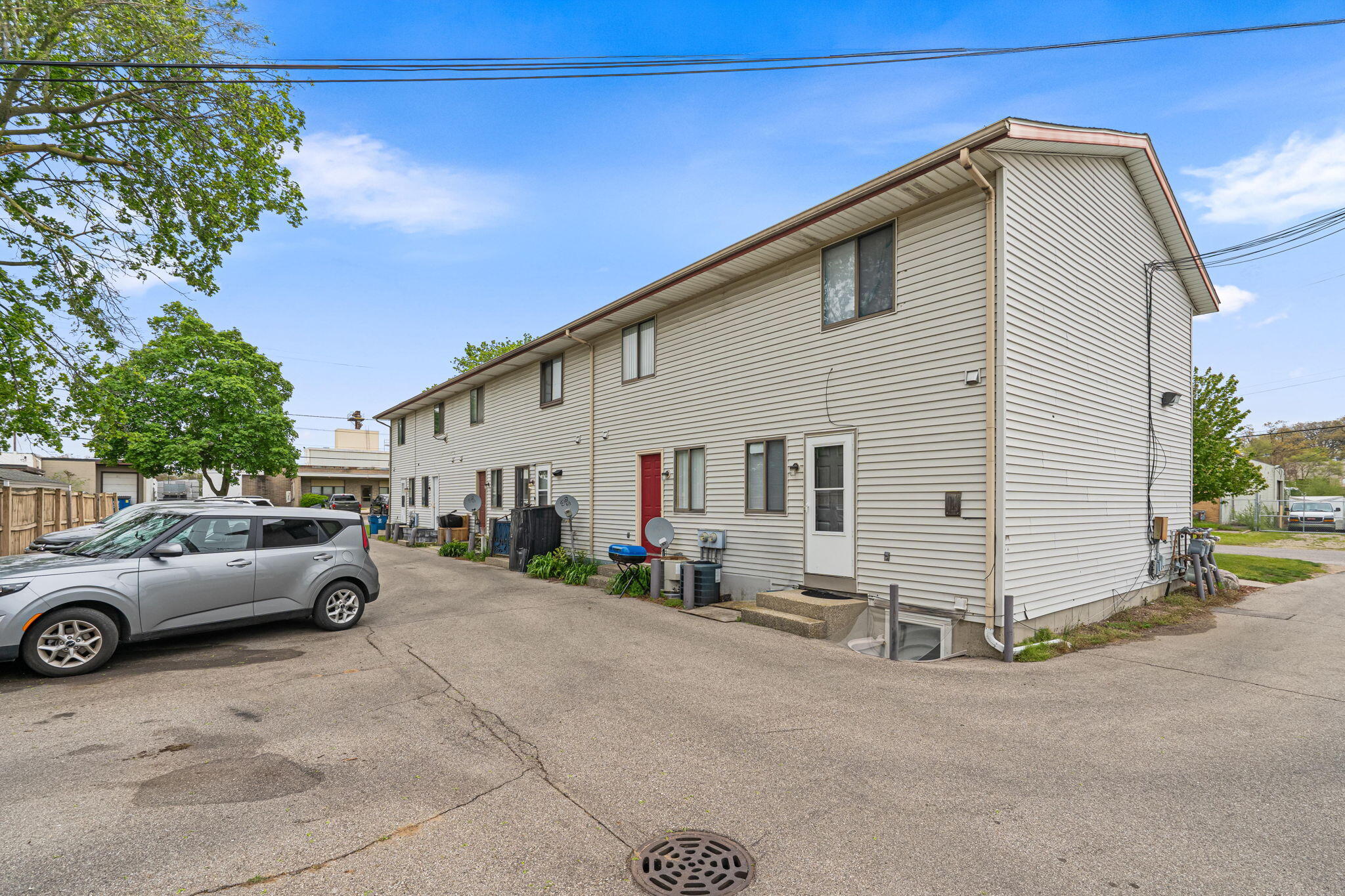 2213 Newark Avenue SE Grand Rapids MI 49507