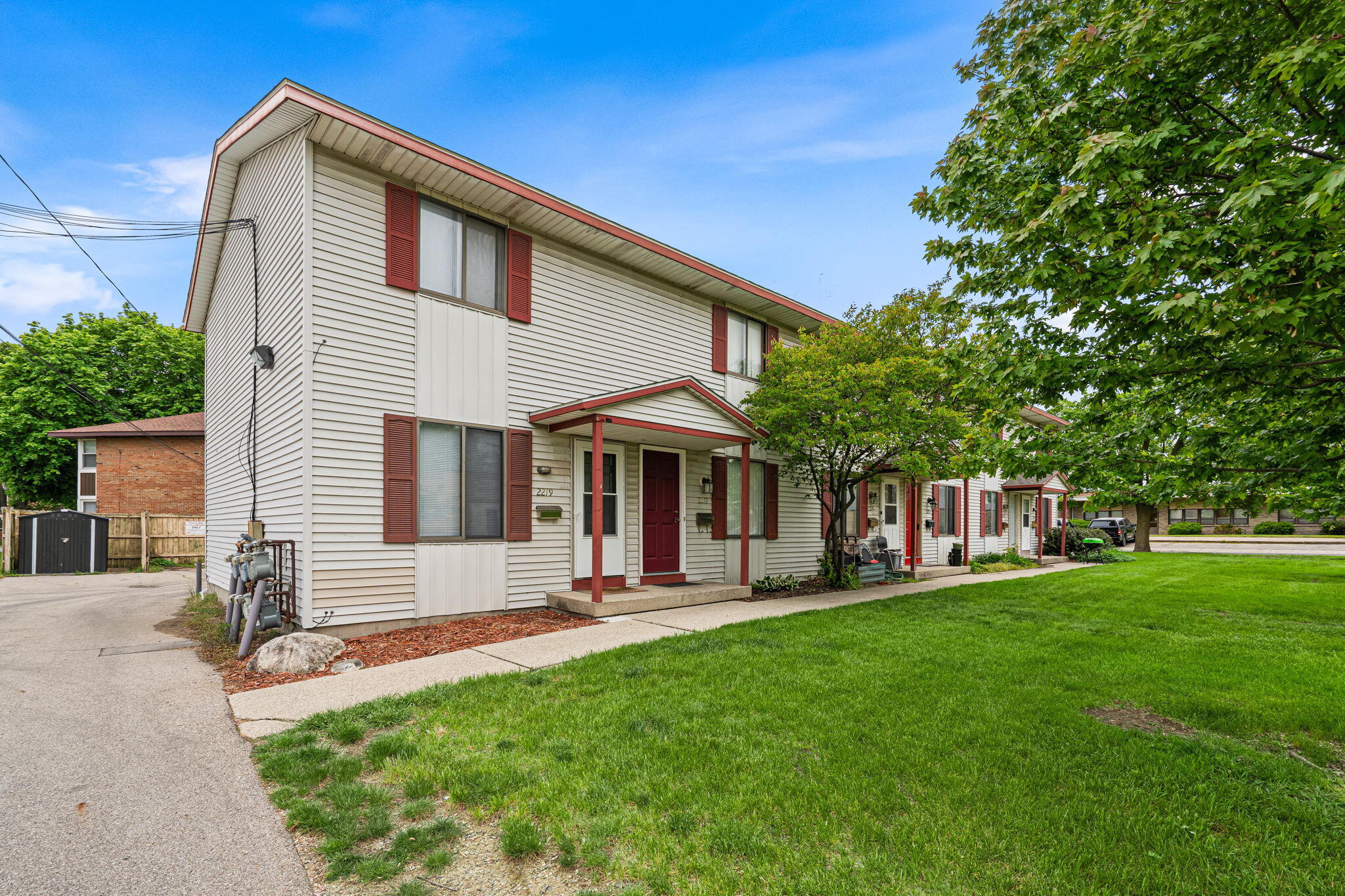 2213 Newark Avenue SE Grand Rapids MI 49507