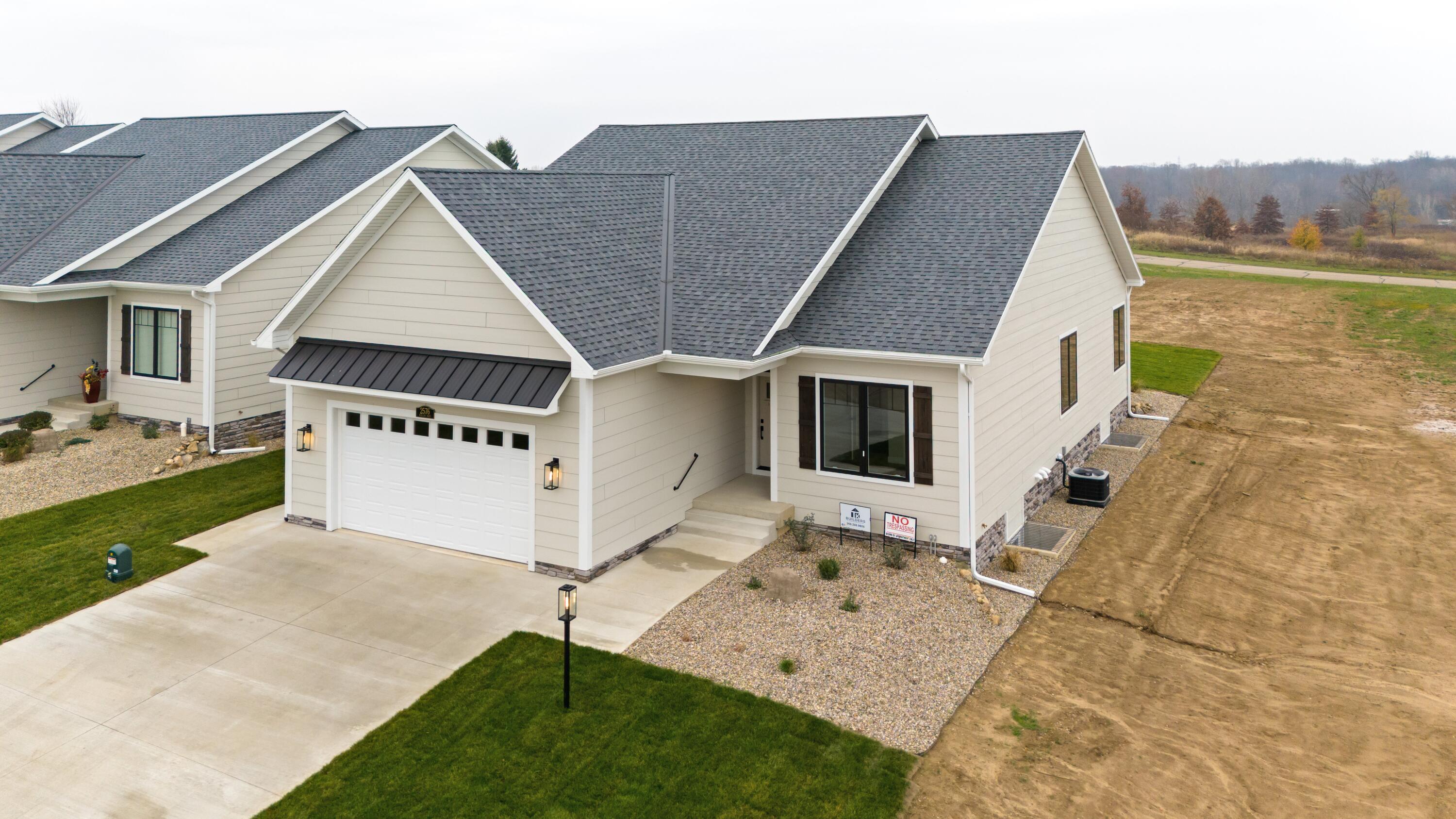 2560 Noellyn Drive Berrien Springs MI 49103