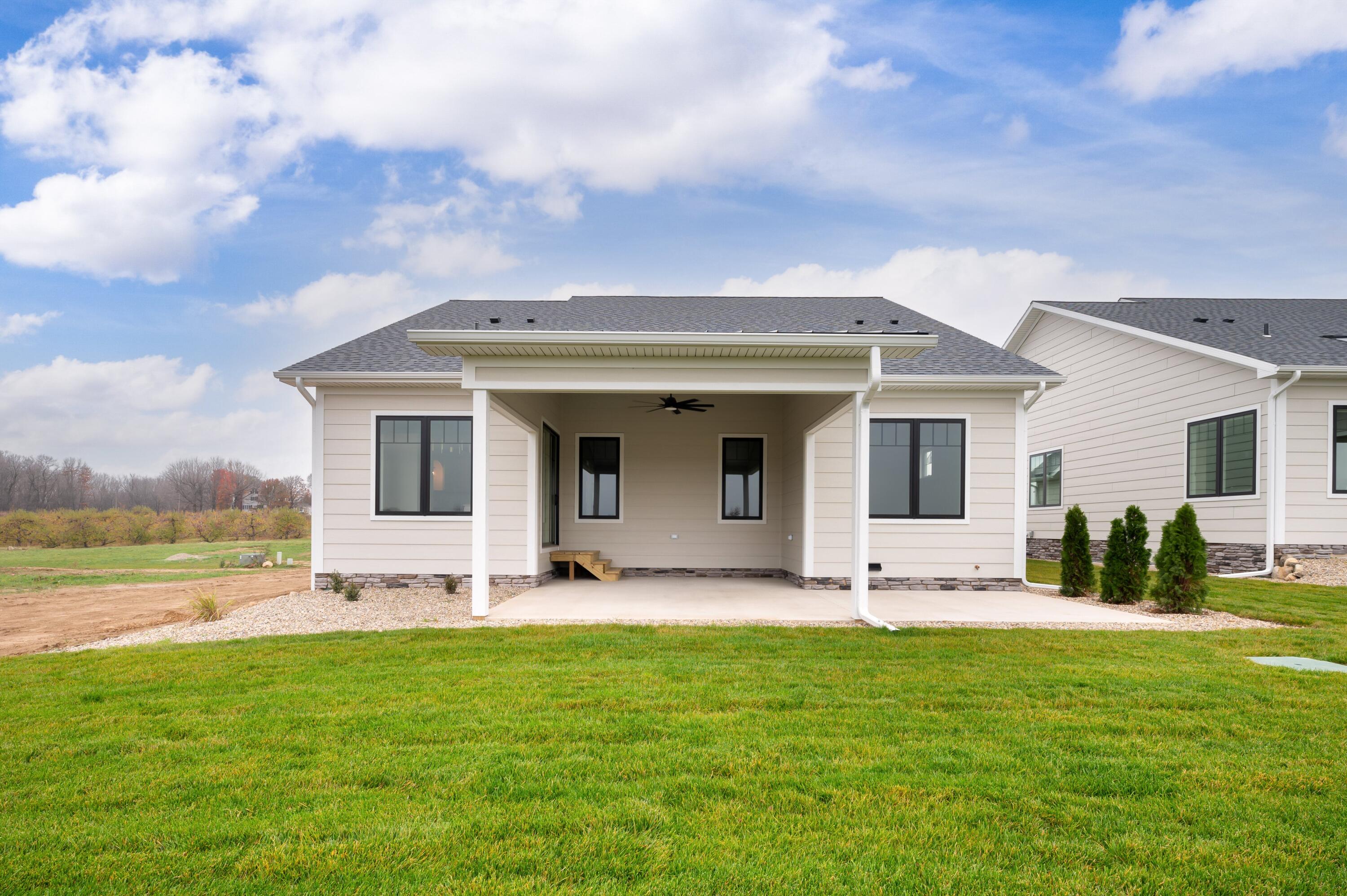 2560 Noellyn Drive Berrien Springs MI 49103