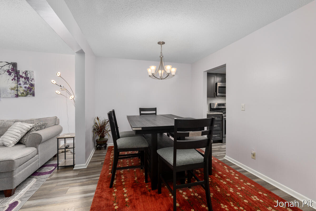 2436 E Collier Avenue SE Grand Rapids MI 49546