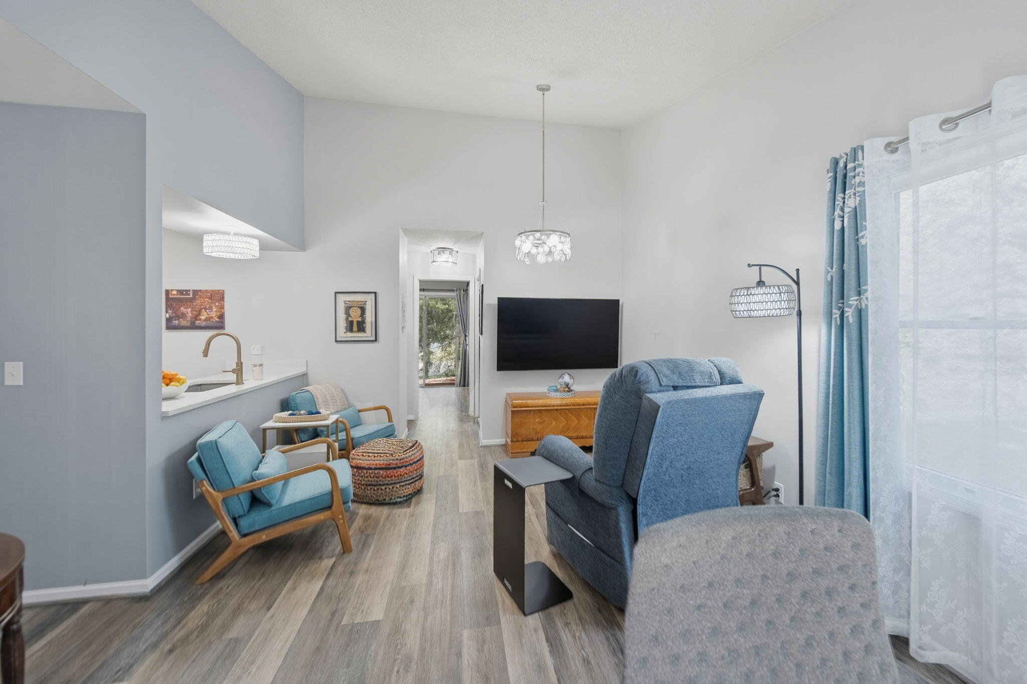 4182 Eastcastle Court SE Grand Rapids MI 49508