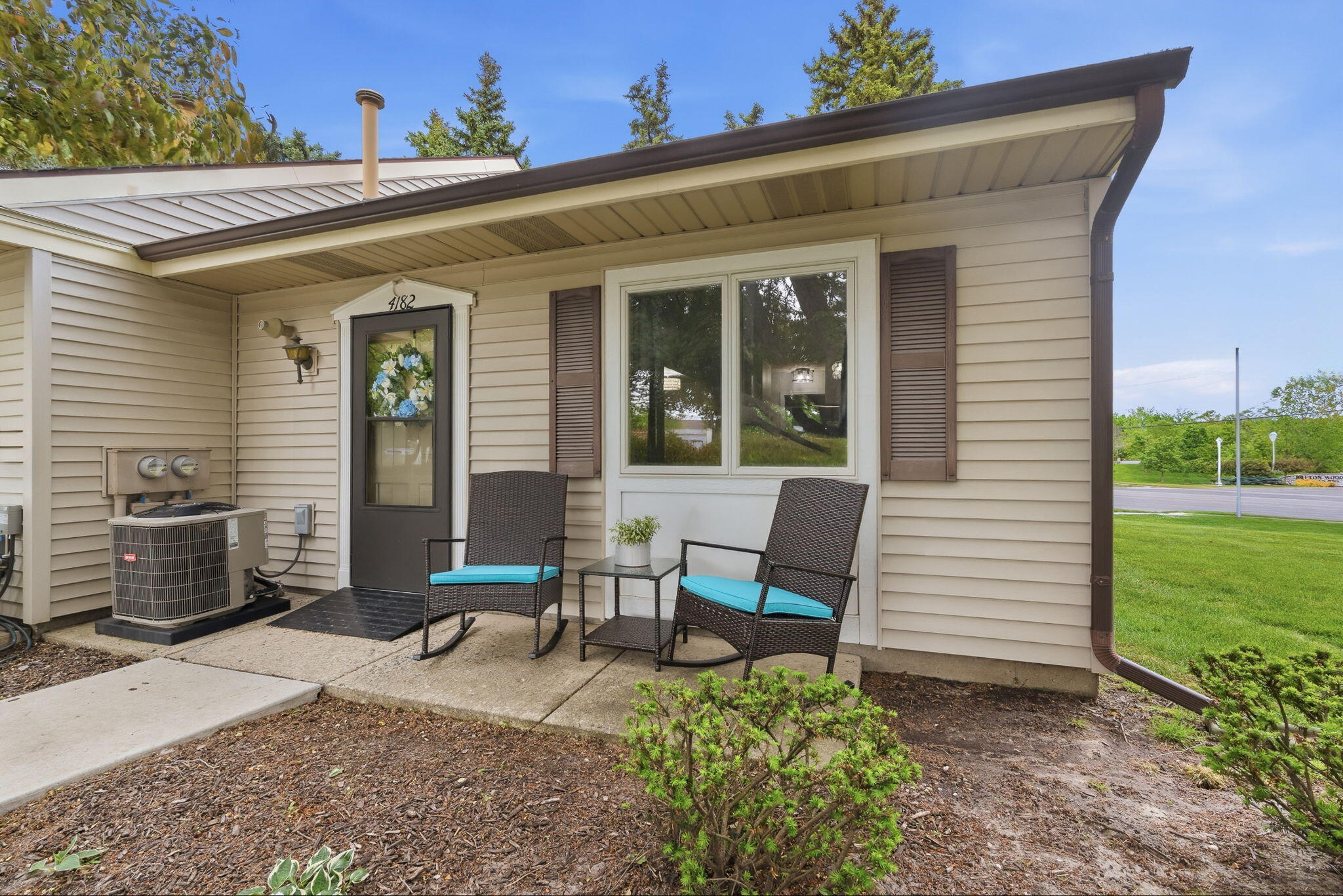 4182 Eastcastle Court SE Grand Rapids MI 49508