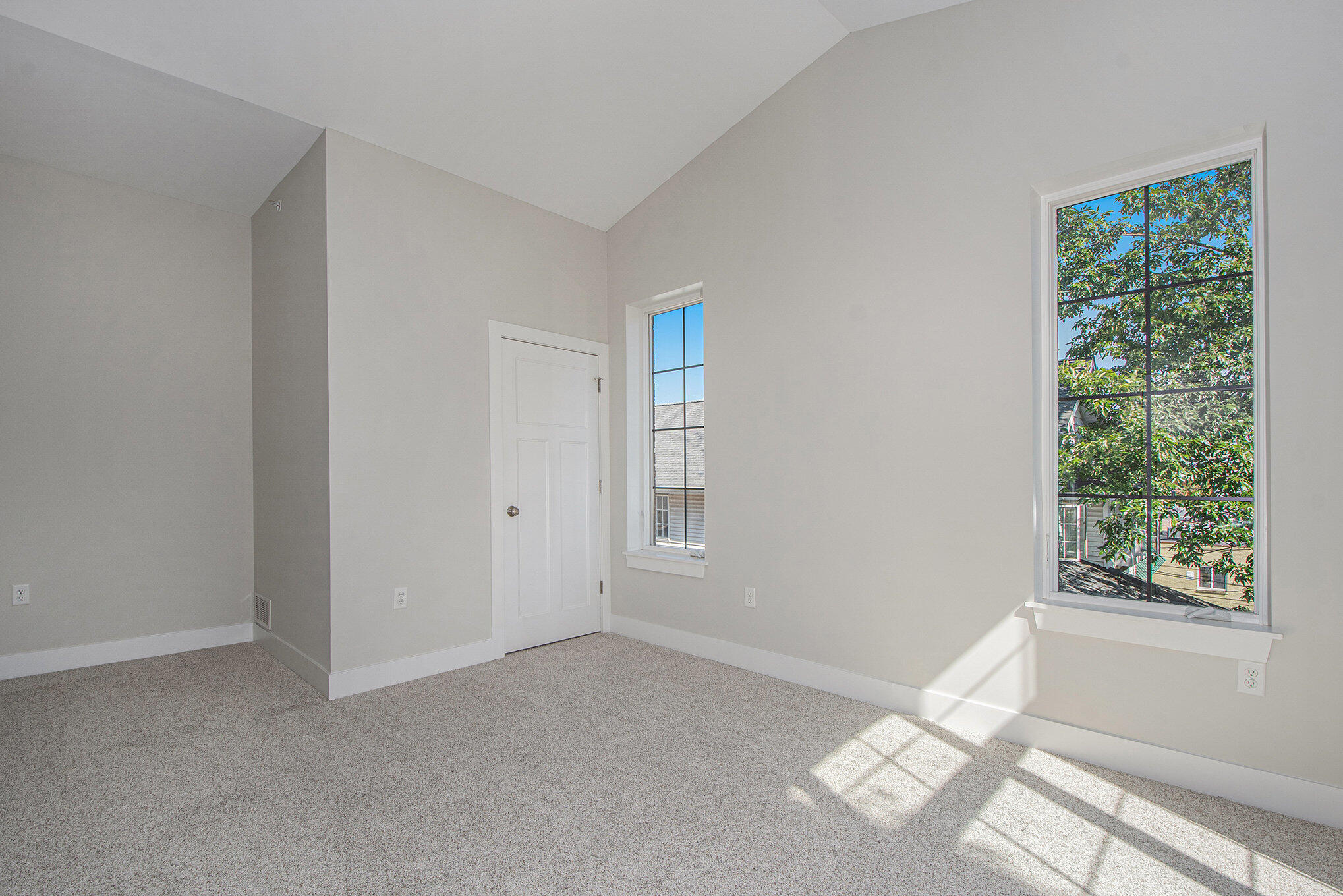 735 Bagley Avenue SE East Grand Rapids MI 49506